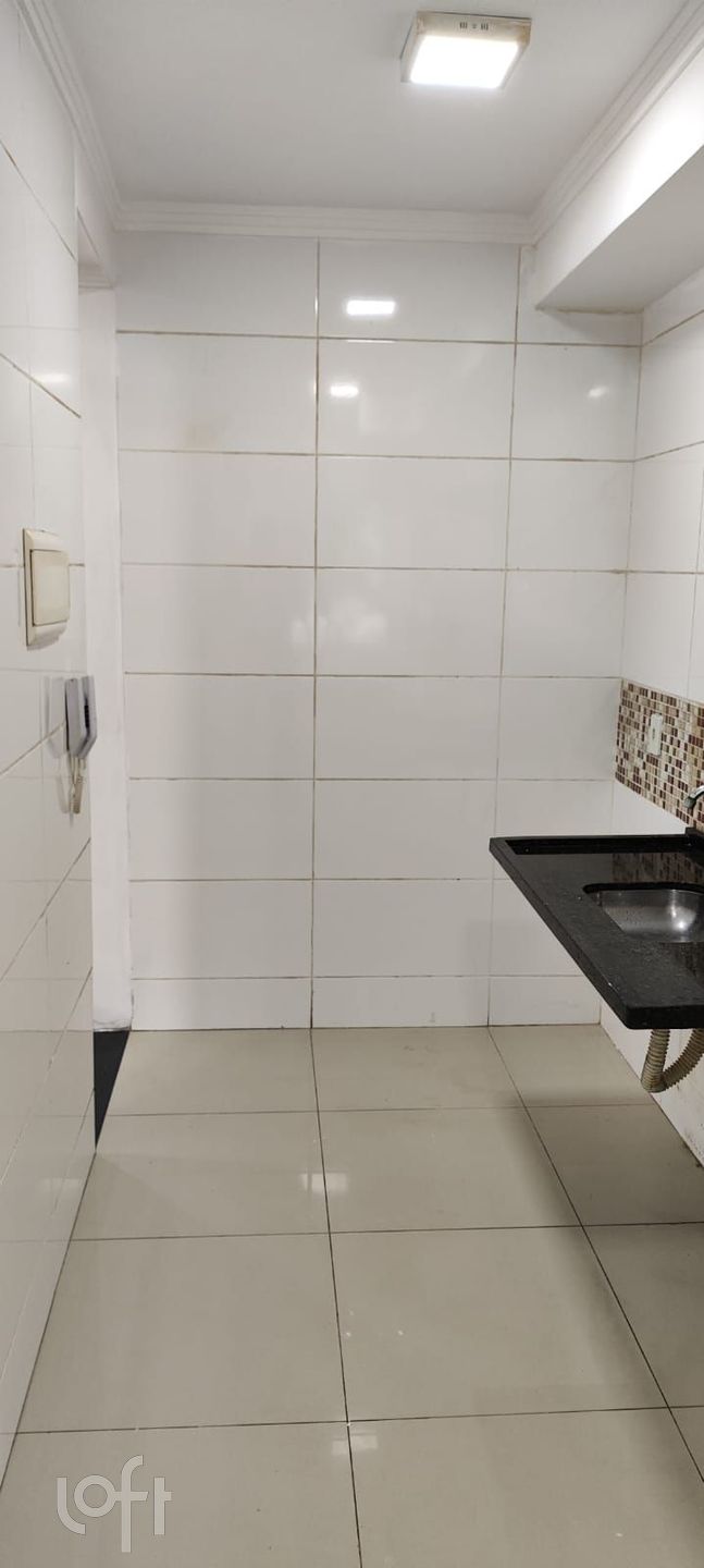 Apartamento à venda com 3 quartos, 48m² - Foto 9