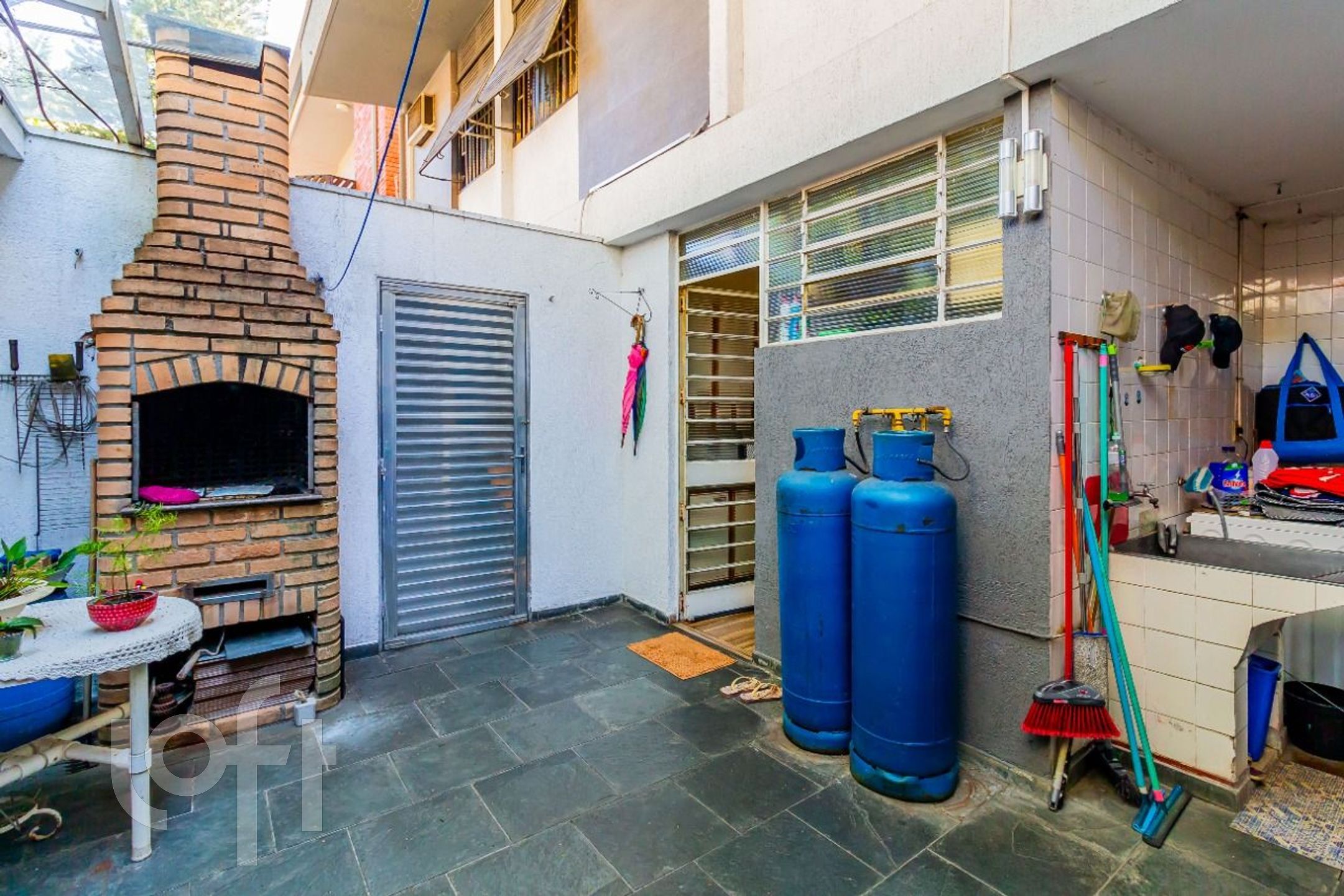 Casa à venda com 4 quartos, 280m² - Foto 50