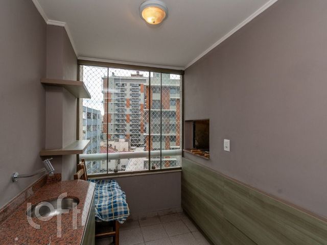 Apartamento com 98m², 2 dormitórios, 1 vaga, Cidade Baixa em Porto Alegre