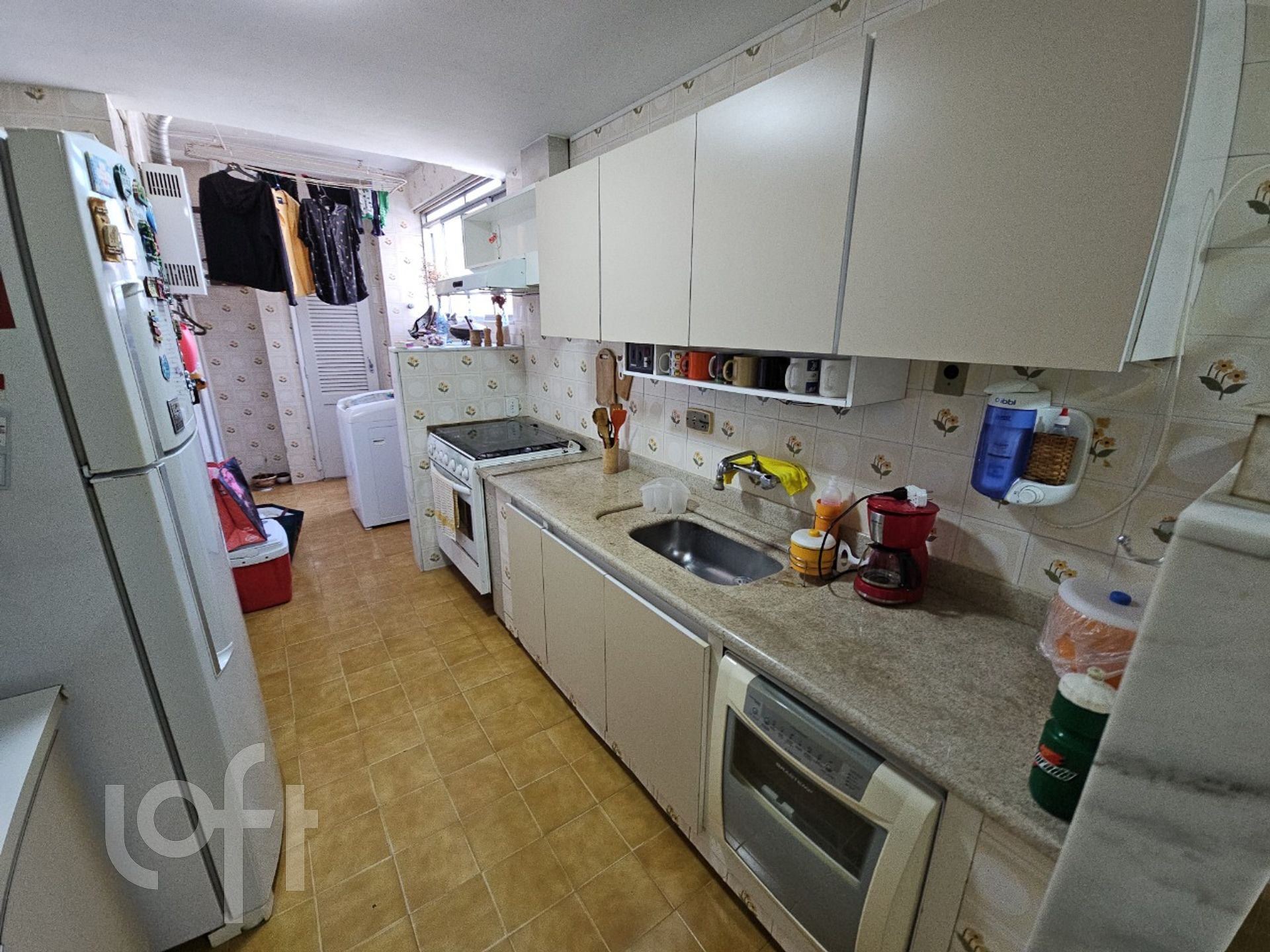 Apartamento à venda com 4 quartos, 140m² - Foto 31