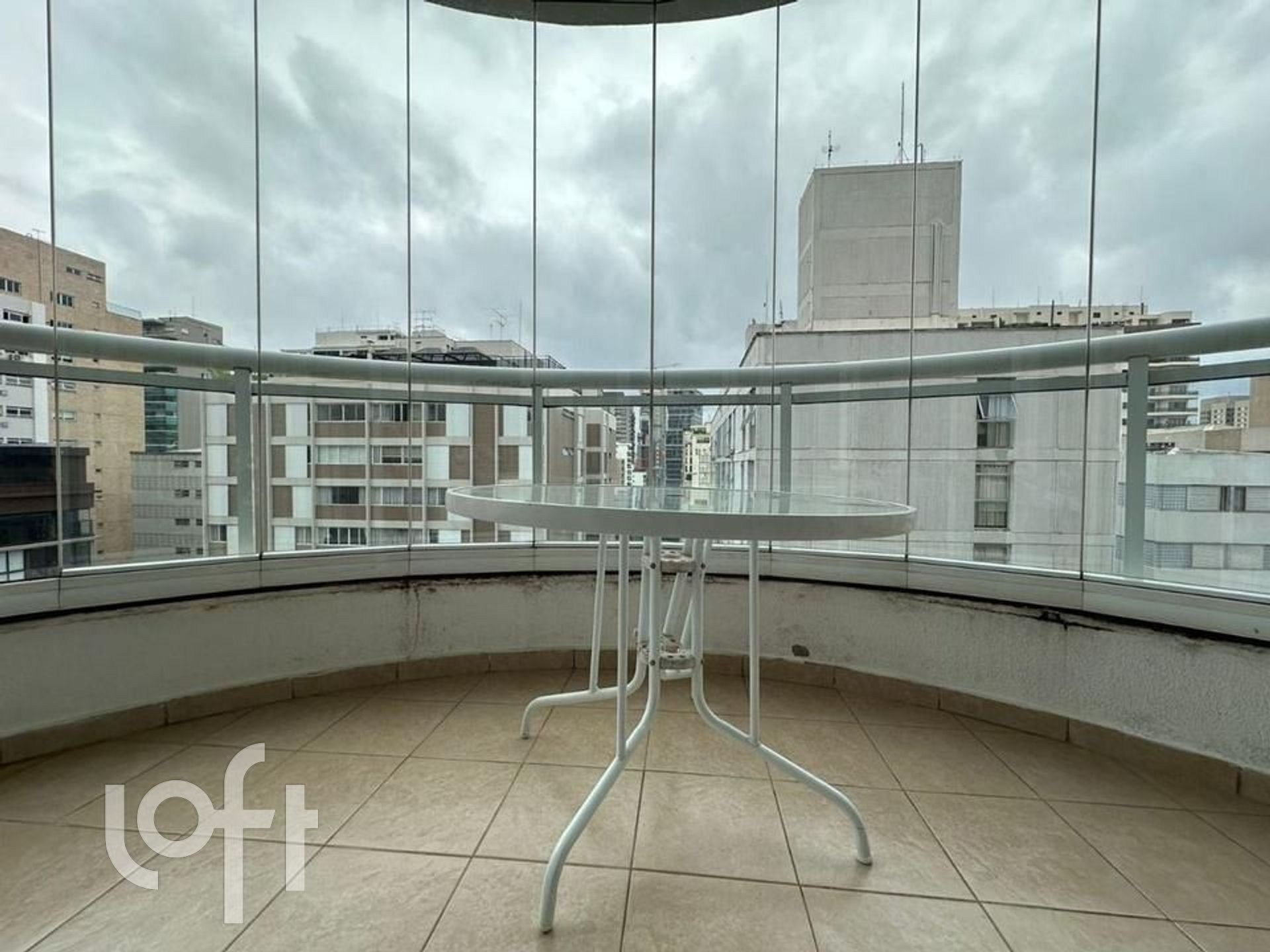 Apartamento à venda com 2 quartos, 126m² - Foto 3