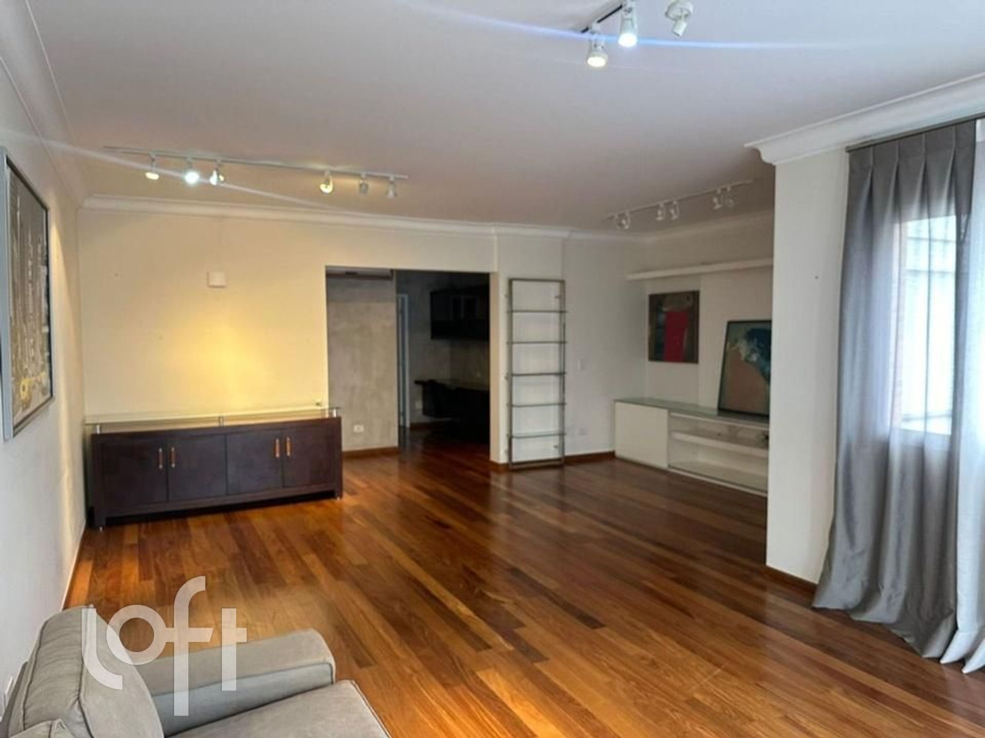 Apartamento à venda com 2 quartos, 126m² - Foto 2