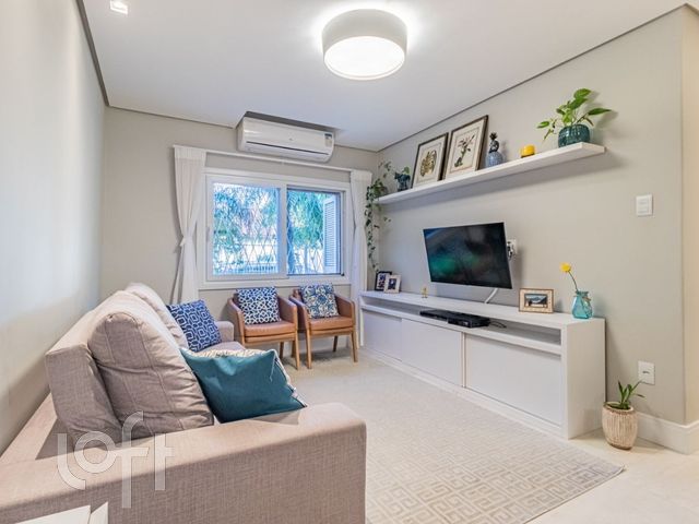 Apartamento com 70m², 2 dormitórios, 1 suíte, 1 vaga, Menino Deus em Porto Alegre