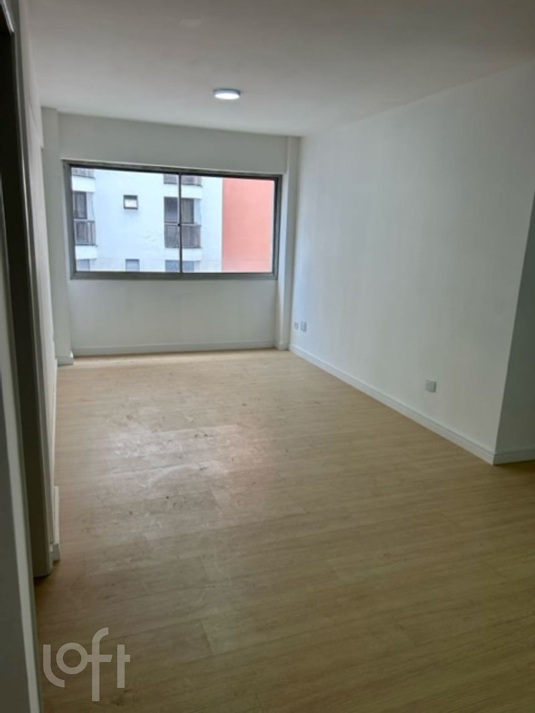 Apartamento à venda com 2 quartos, 74m² - Foto 1