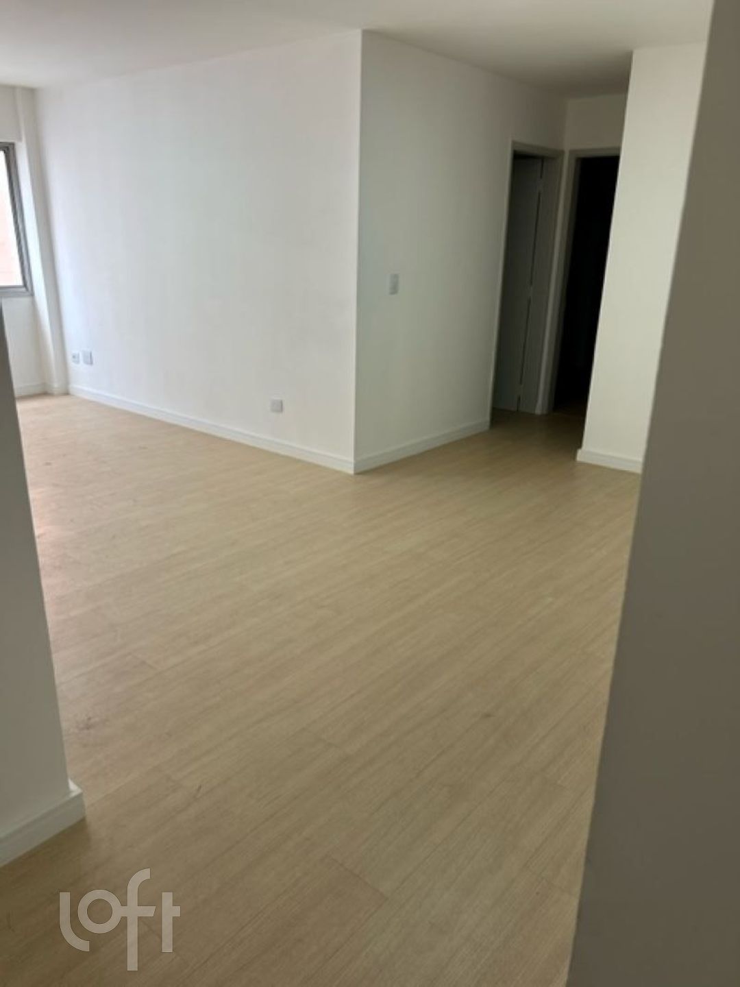 Apartamento à venda com 2 quartos, 74m² - Foto 3