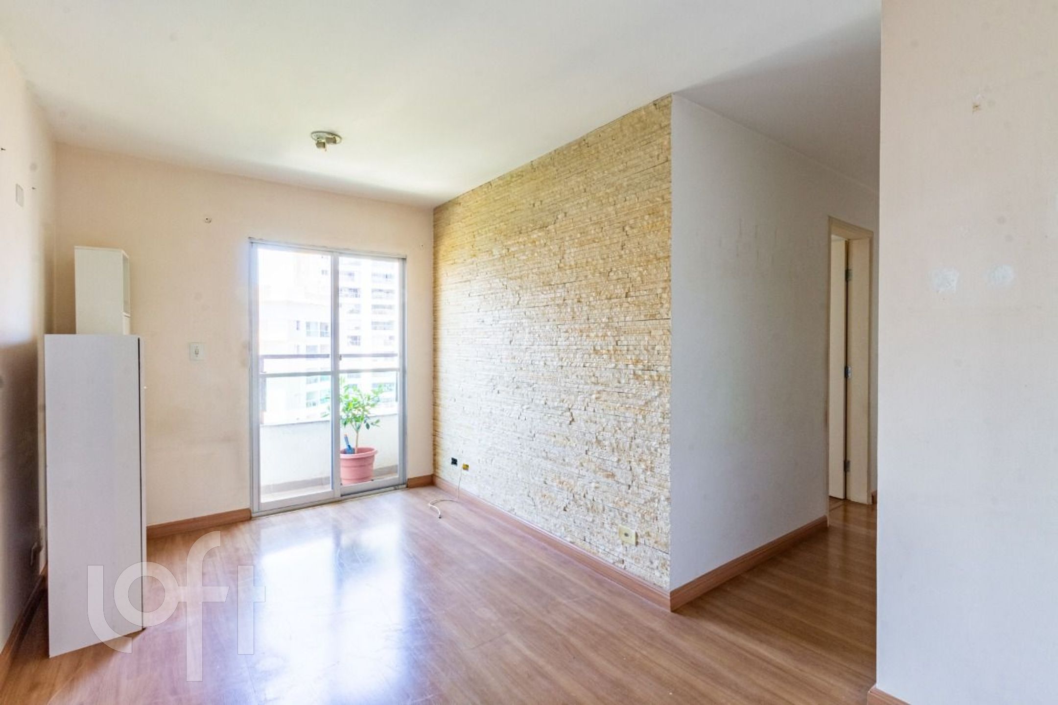 Apartamento à venda com 2 quartos, 48m² - Foto 2