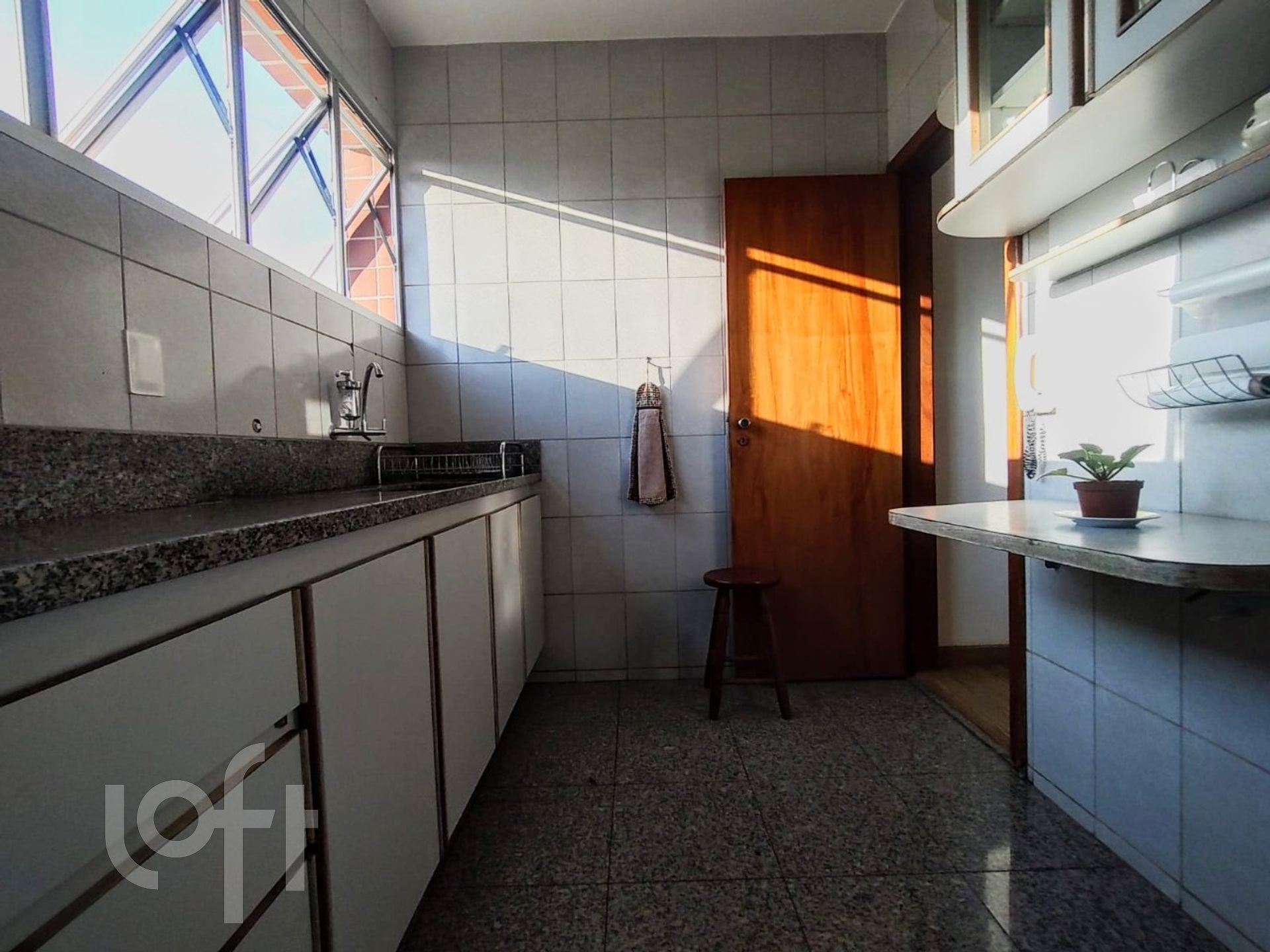 Apartamento à venda com 3 quartos, 89m² - Foto 18