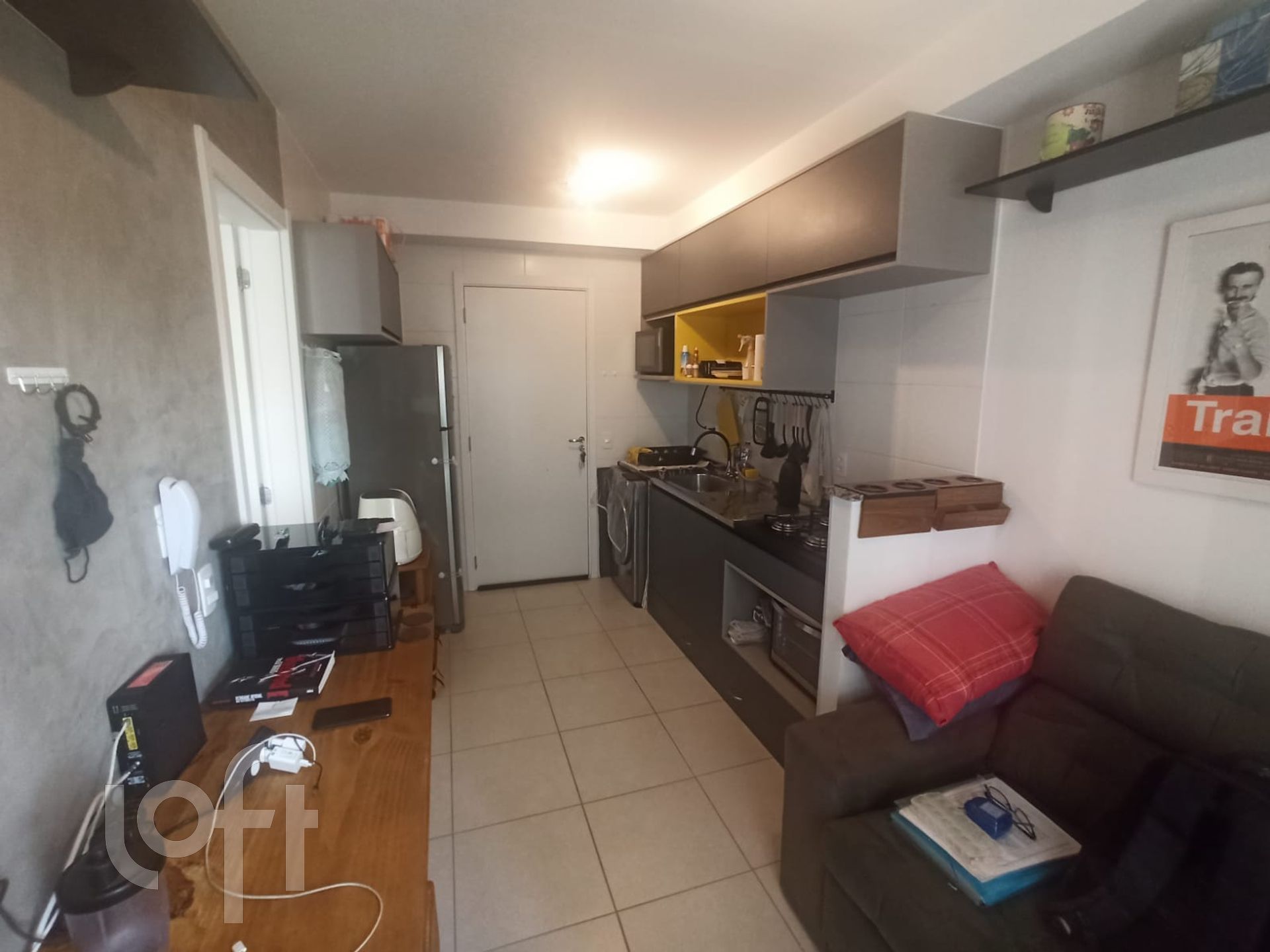 Apartamento à venda com 1 quarto, 28m² - Foto 1