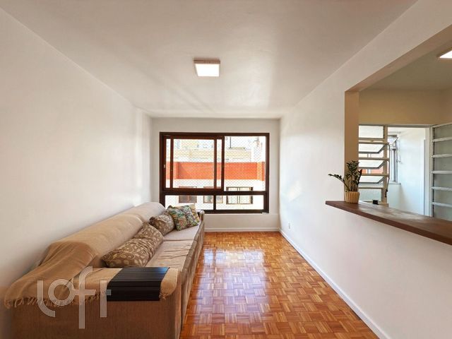 Apartamento com 74m², 2 dormitórios, 1 vaga, Higienópolis em Porto Alegre