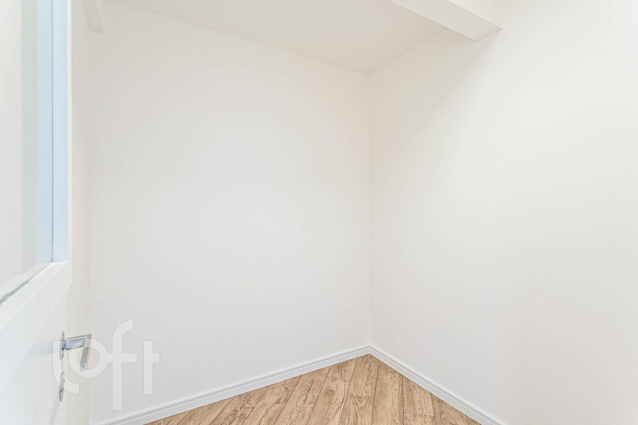 Apartamento à venda com 3 quartos, 94m² - Foto 13