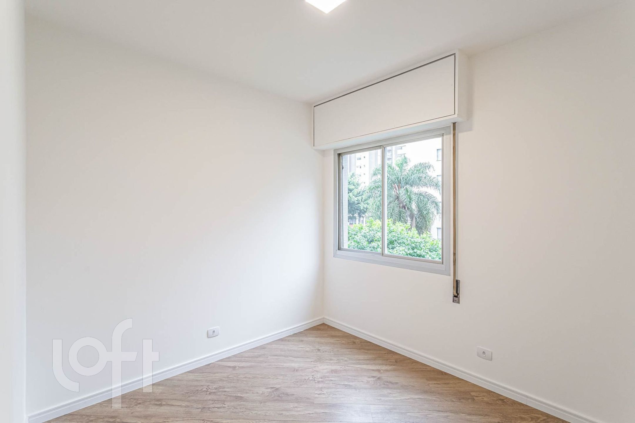 Apartamento à venda com 3 quartos, 94m² - Foto 9