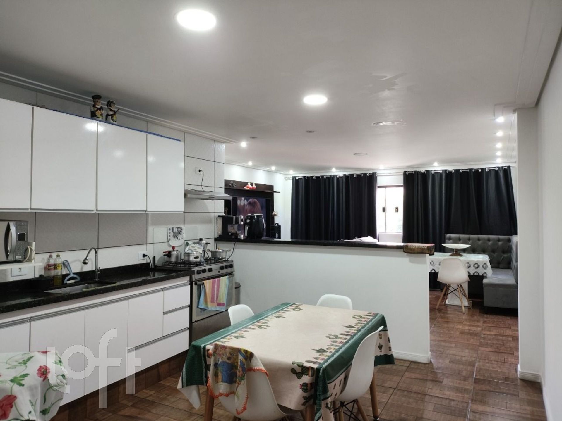 Casa à venda com 4 quartos, 150m² - Foto 3