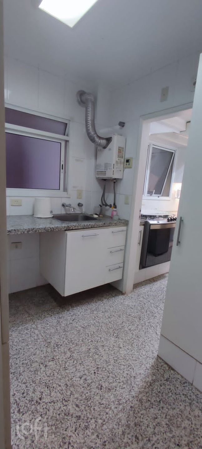 Apartamento à venda com 3 quartos, 138m² - Foto 3