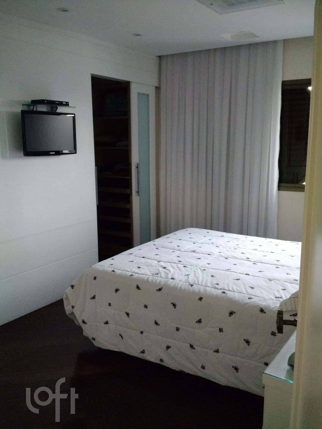 Apartamento à venda com 4 quartos, 215m² - Foto 5