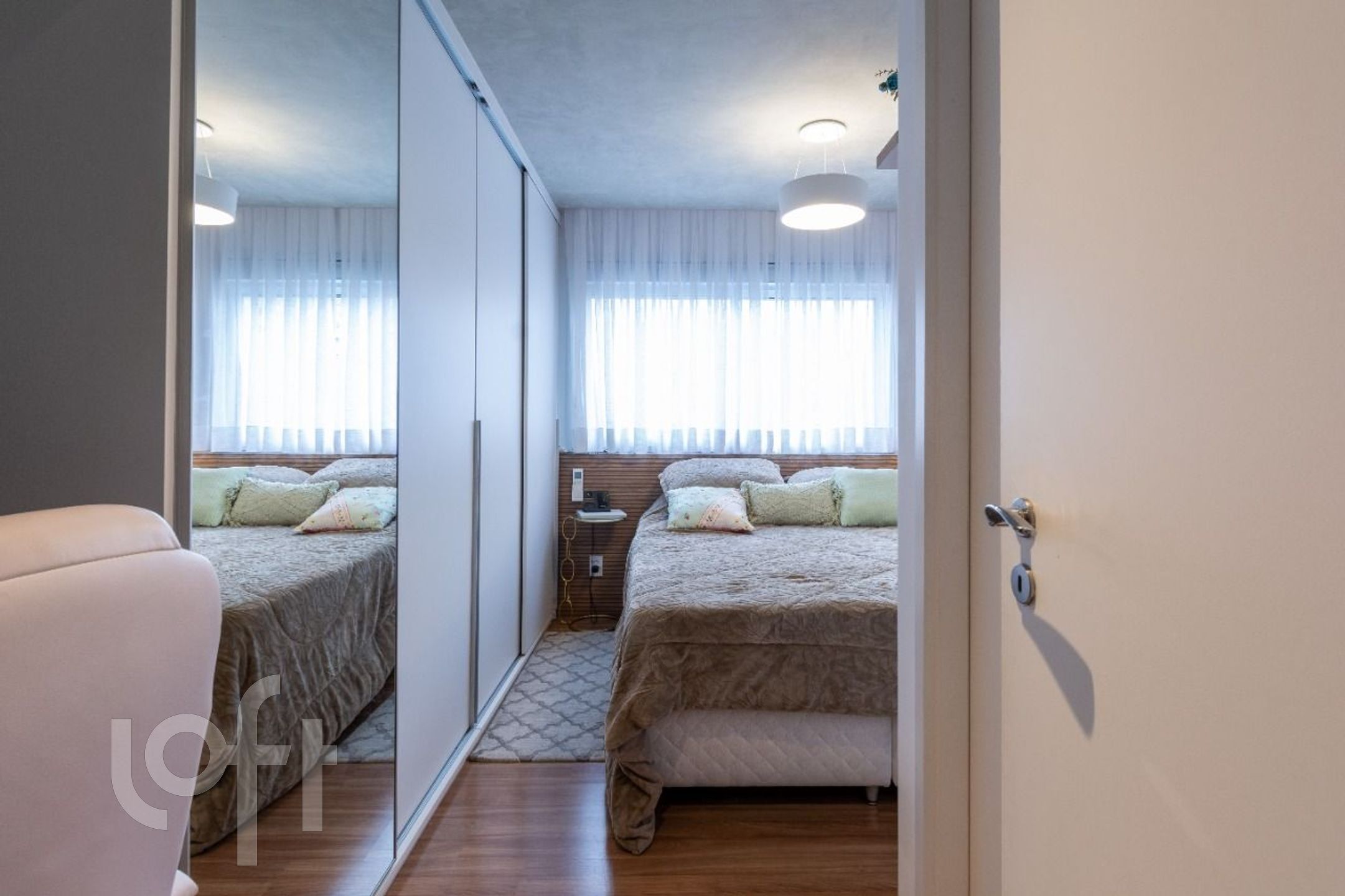 Apartamento à venda com 2 quartos, 87m² - Foto 33