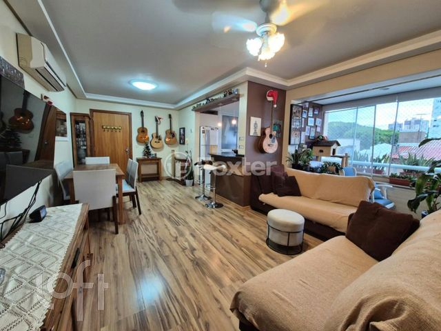 Apartamento com 74m², 2 dormitórios, 1 suíte, 1 vaga, Higienópolis em Porto Alegre