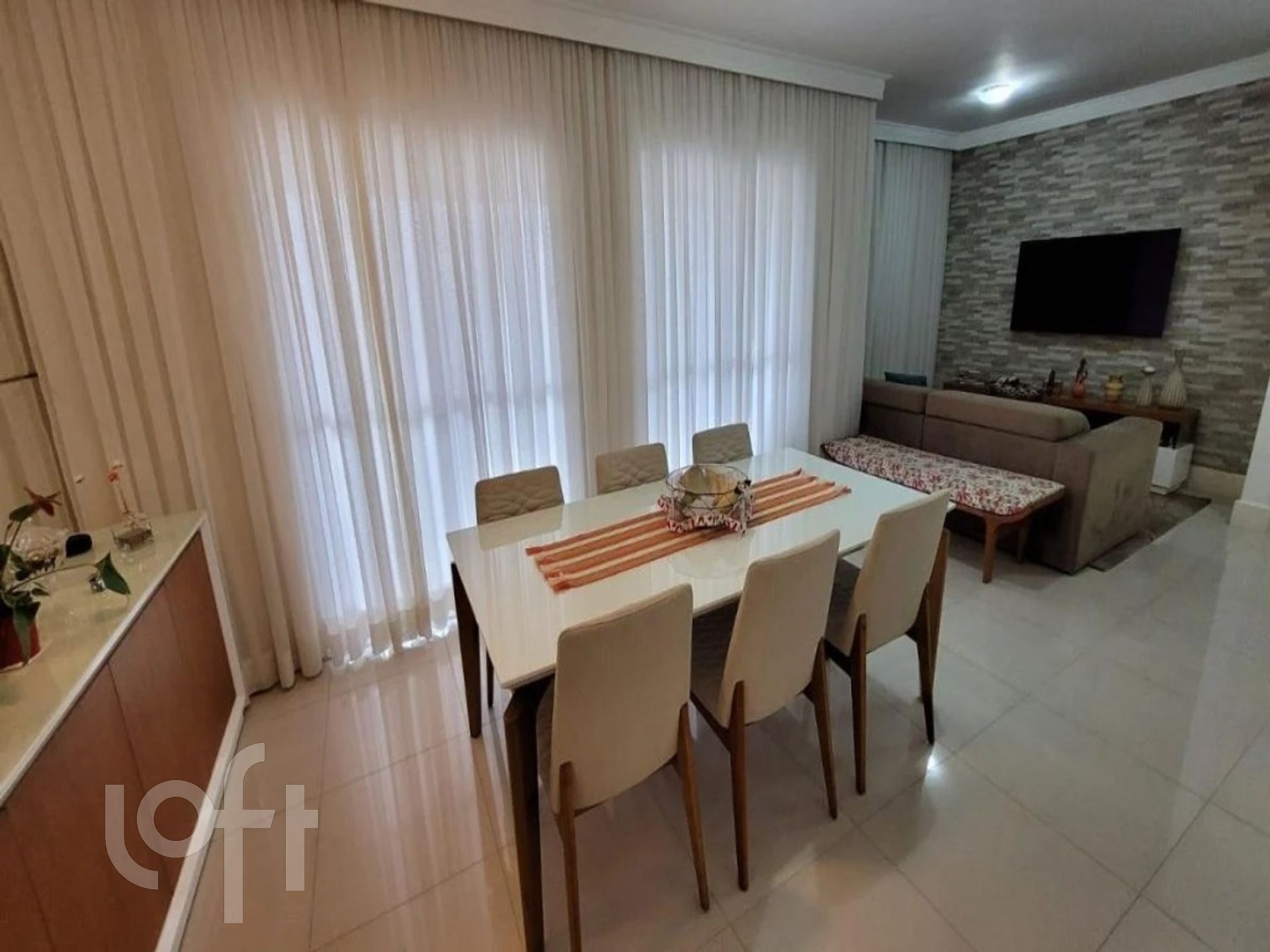 Apartamento à venda com 2 quartos, 80m² - Foto 2