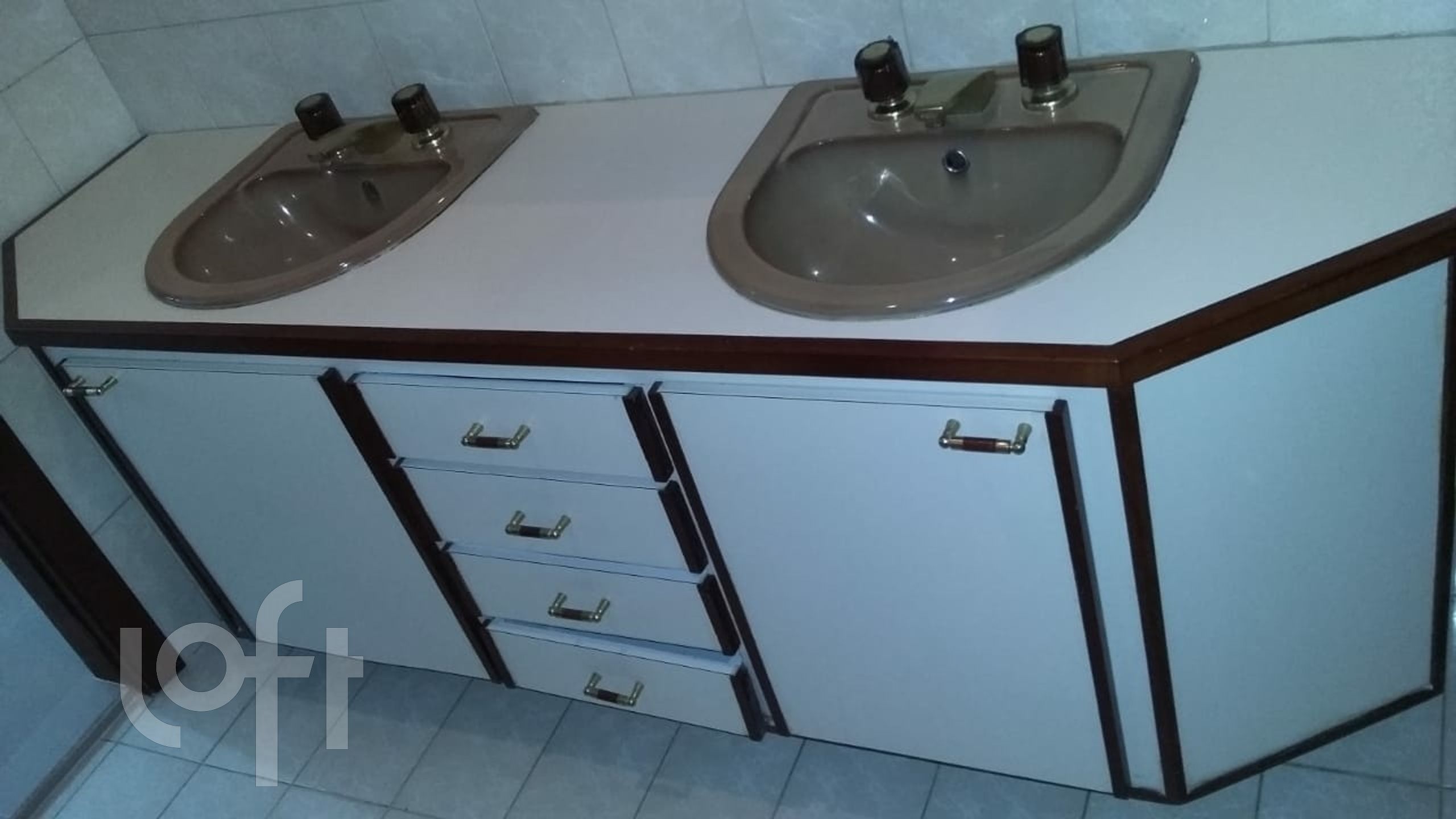 Apartamento à venda com 3 quartos, 101m² - Foto 18