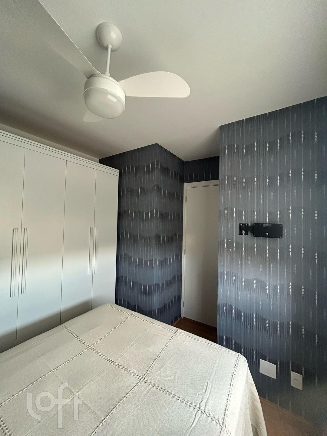 Apartamento à venda com 2 quartos, 32m² - Foto 15