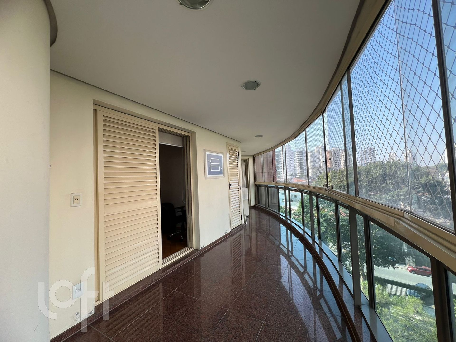 Apartamento à venda com 3 quartos, 253m² - Foto 33