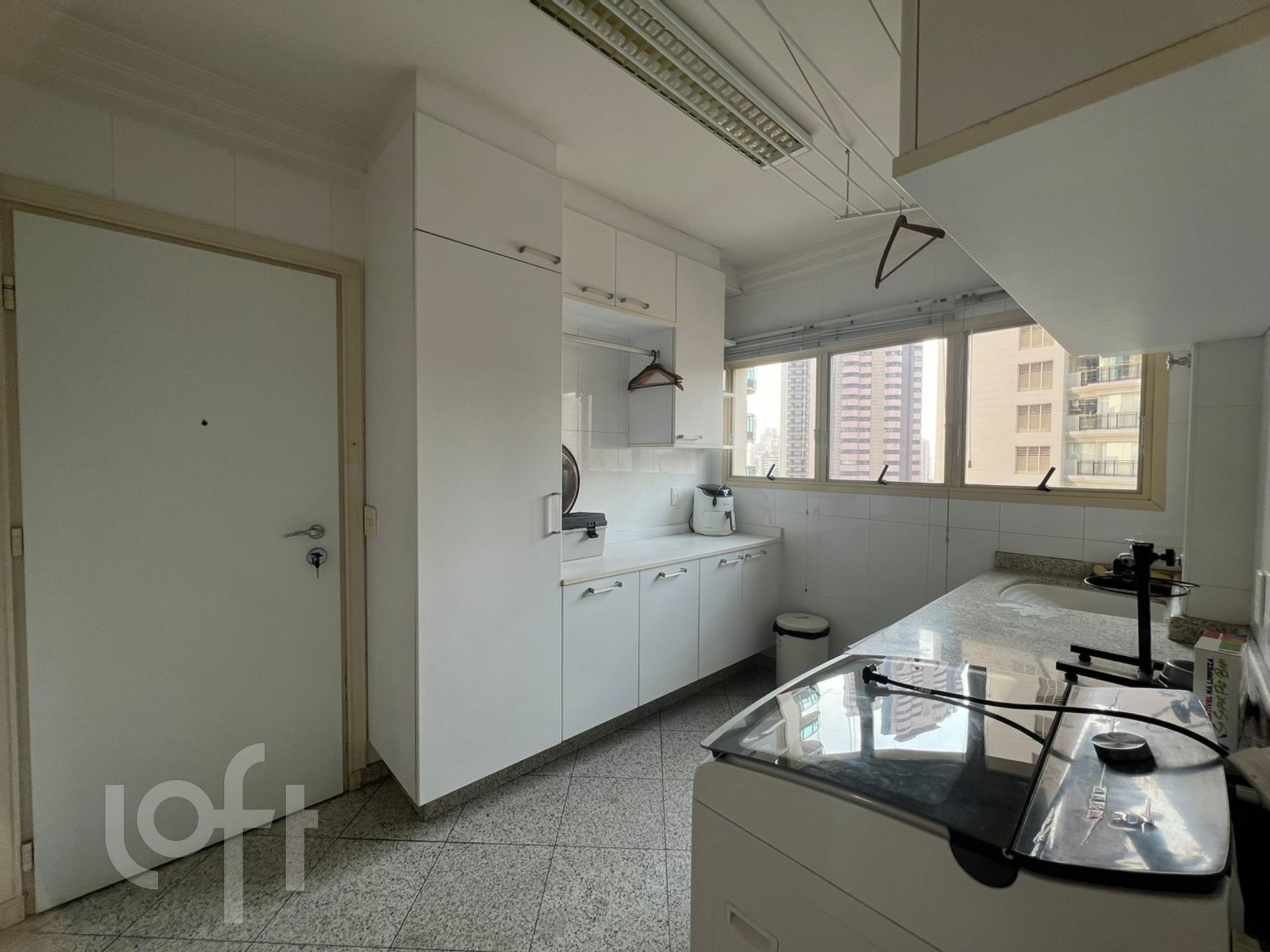 Apartamento à venda com 3 quartos, 253m² - Foto 14