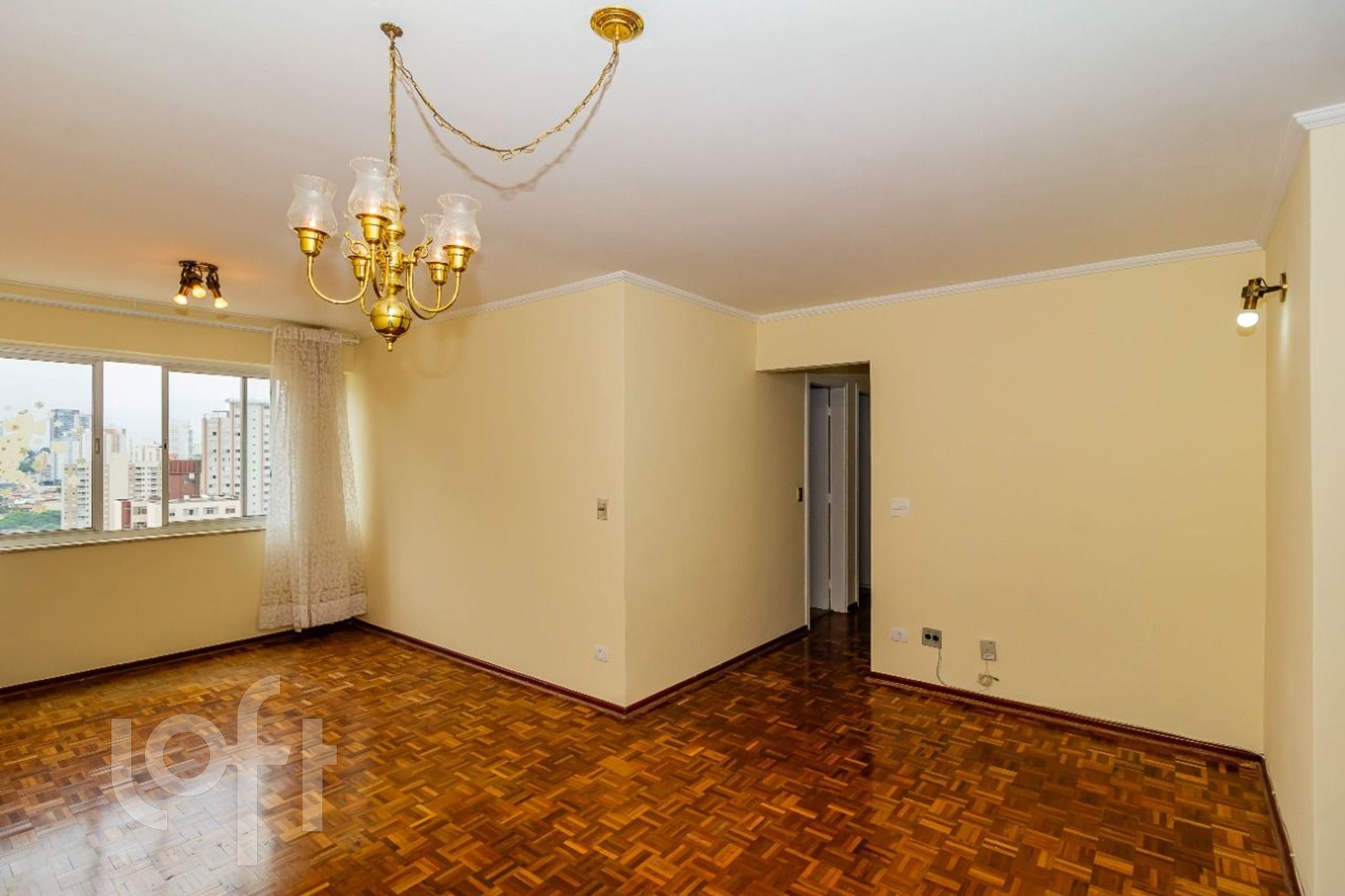 Apartamento à venda com 3 quartos, 86m² - Foto 2