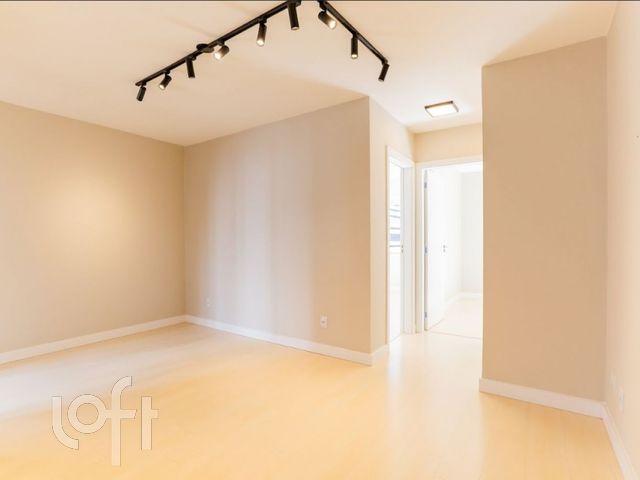 Apartamento com 55m², 2 dormitórios, Rio Branco em Porto Alegre