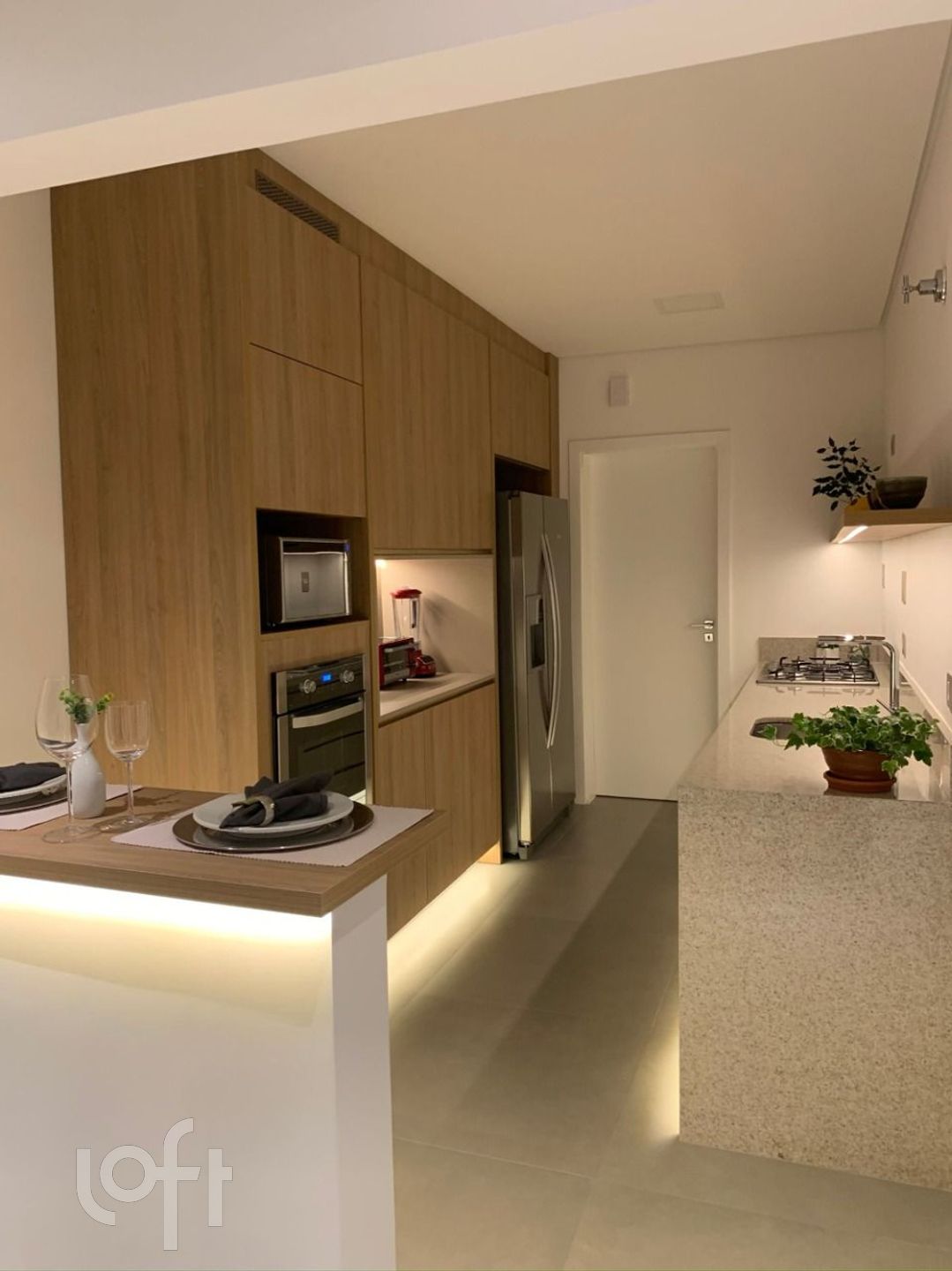 Apartamento à venda com 2 quartos, 138m² - Foto 7