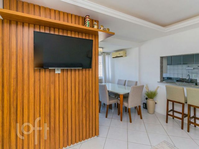 Apartamento com 72m², 3 dormitórios, 1 vaga, Chácara das Pedras em Porto Alegre