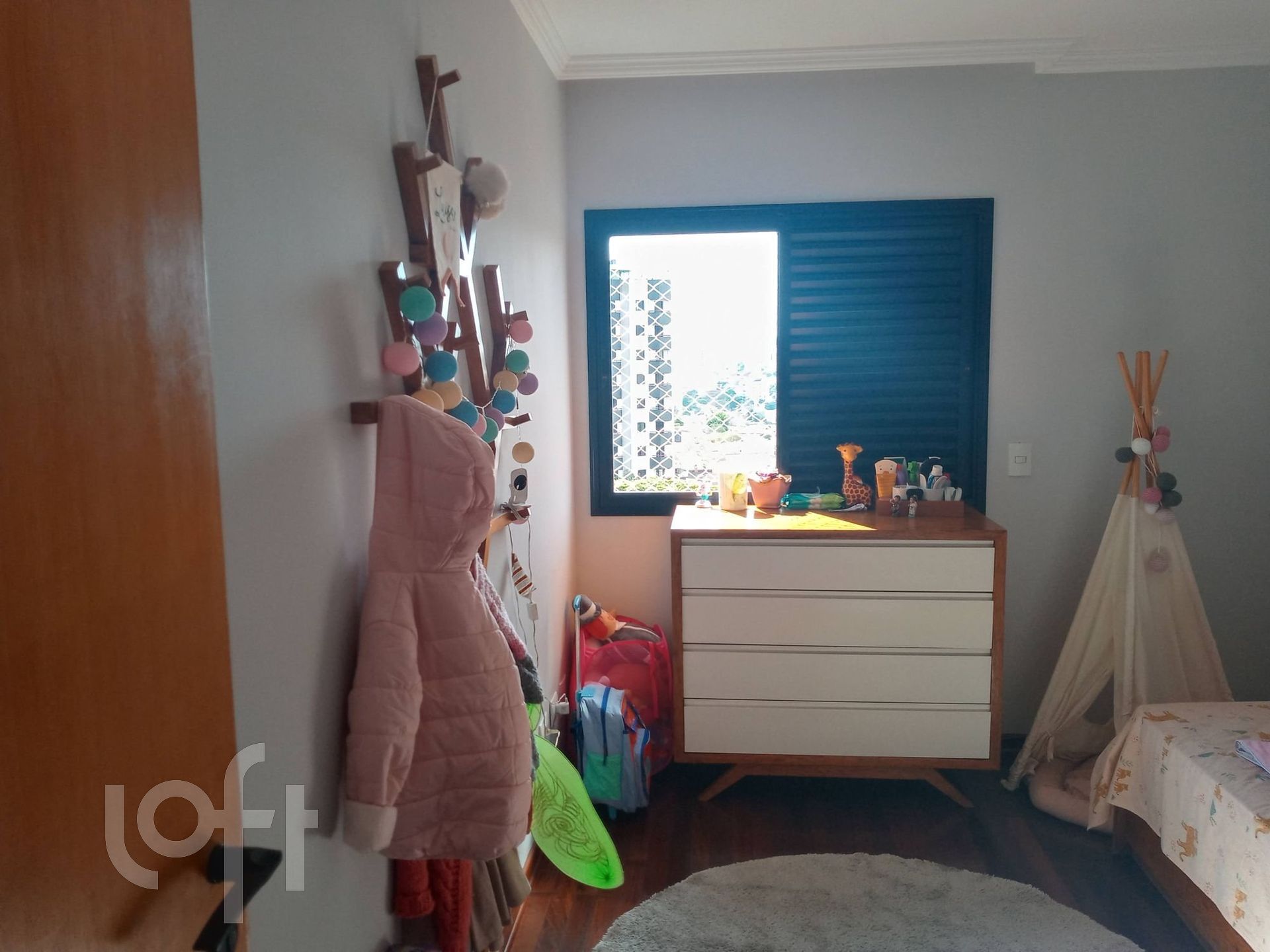 Apartamento à venda com 3 quartos, 126m² - Foto 2