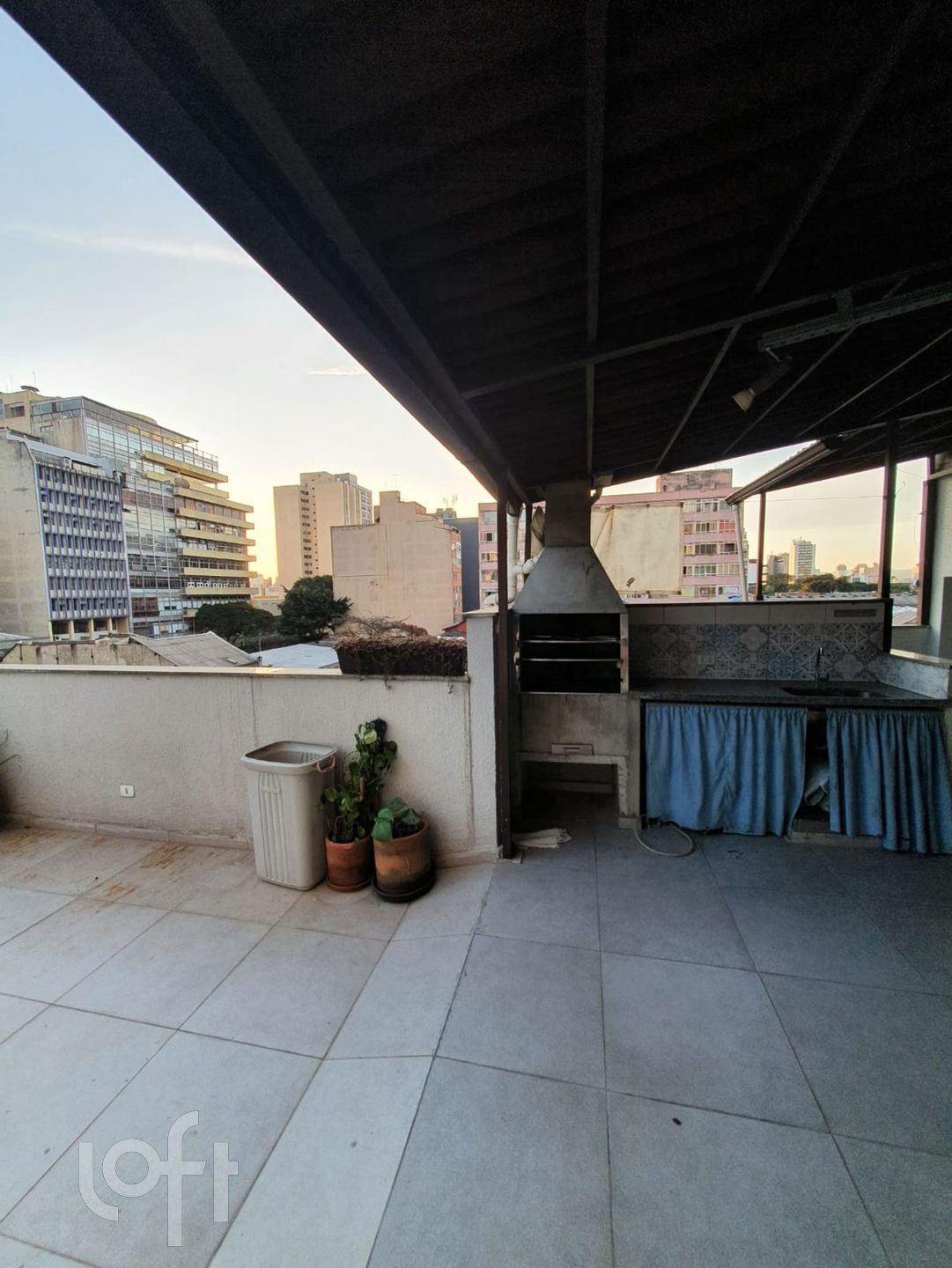 Apartamento à venda com 1 quarto, 43m² - Foto 18