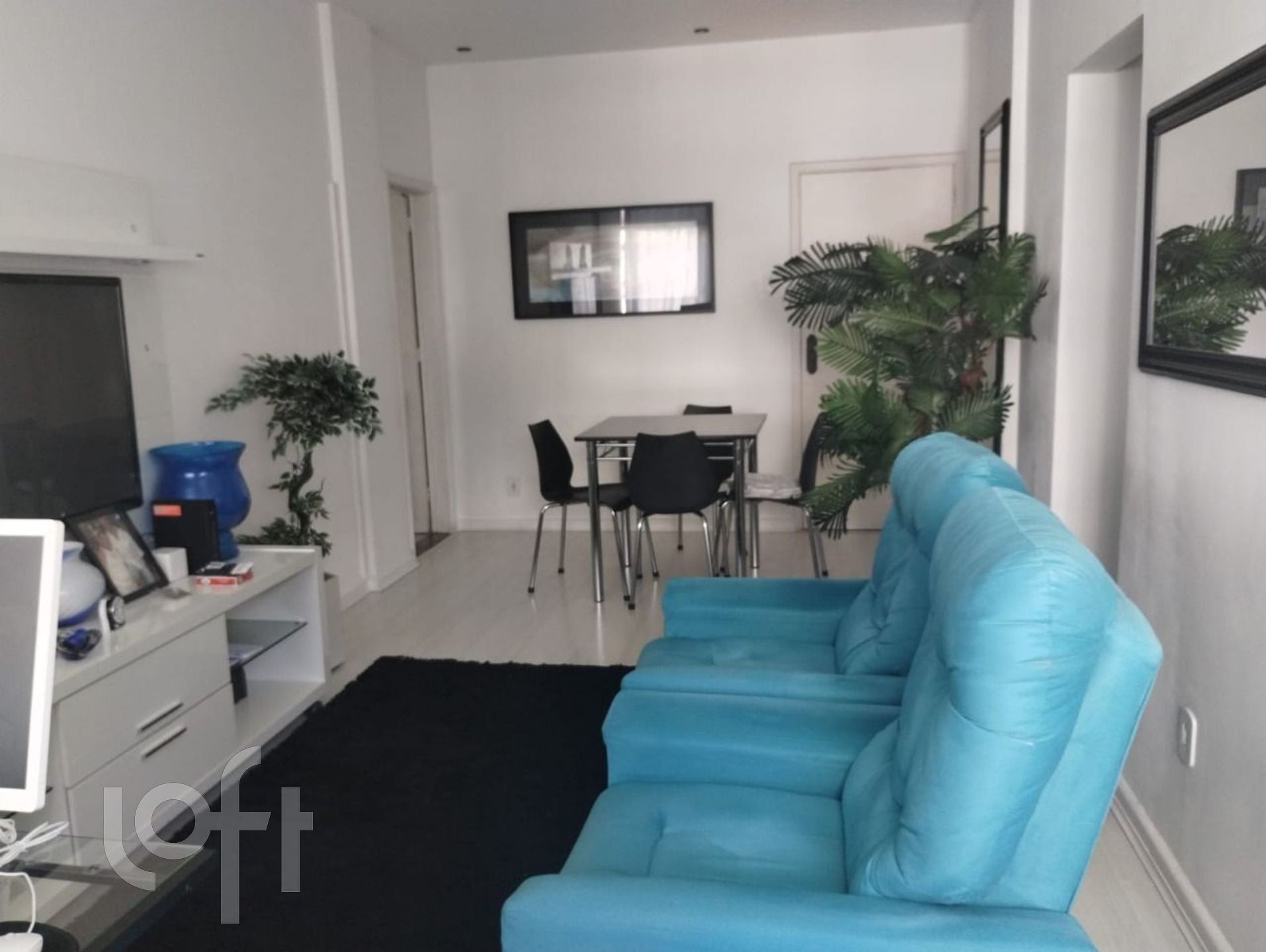 Apartamento à venda com 2 quartos, 75m² - Foto 1