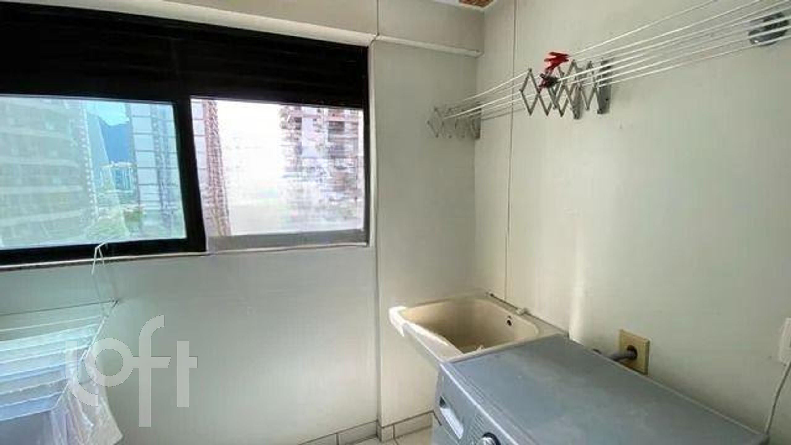 Apartamento à venda com 4 quartos, 147m² - Foto 24