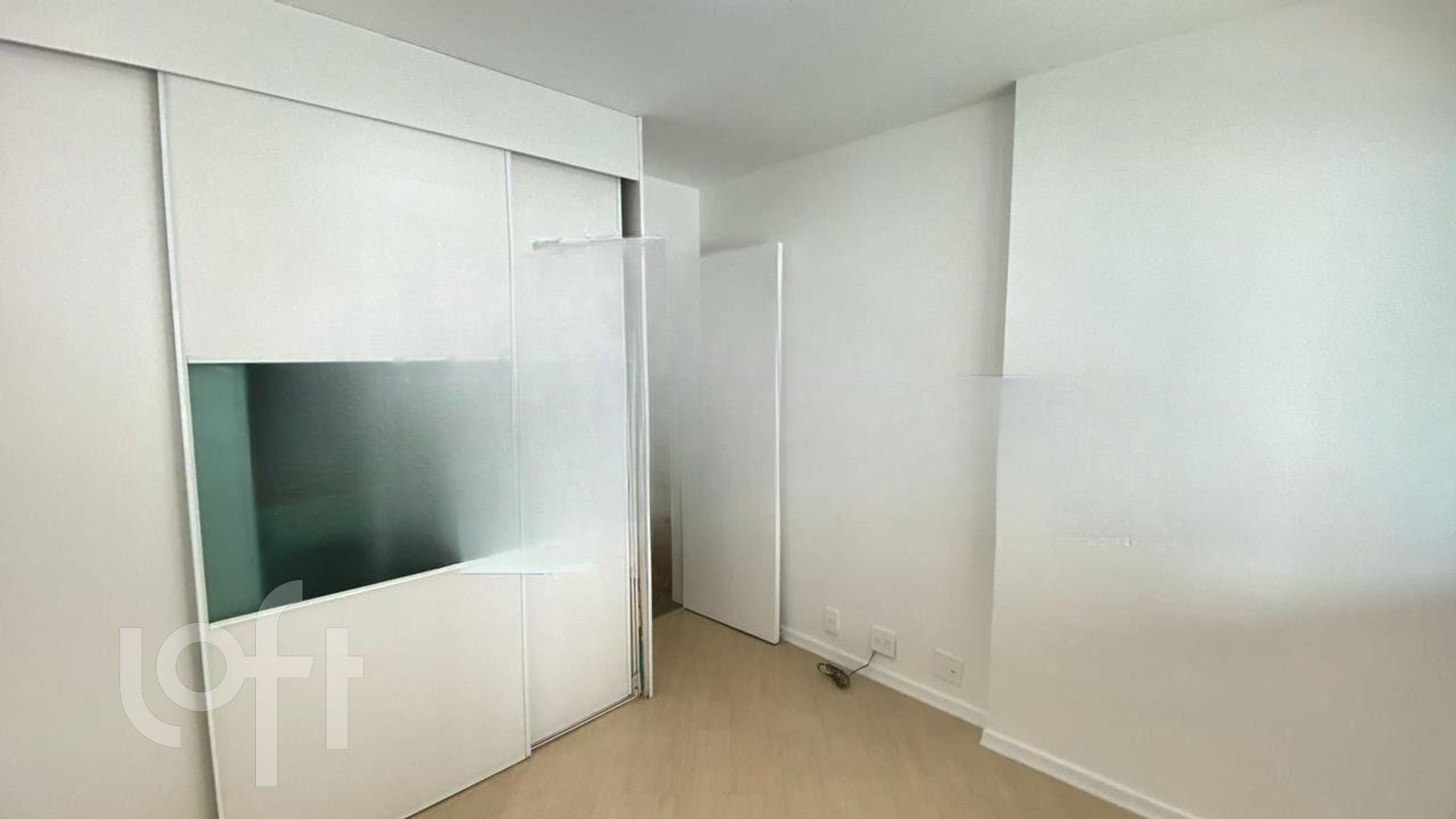 Apartamento à venda com 4 quartos, 147m² - Foto 14