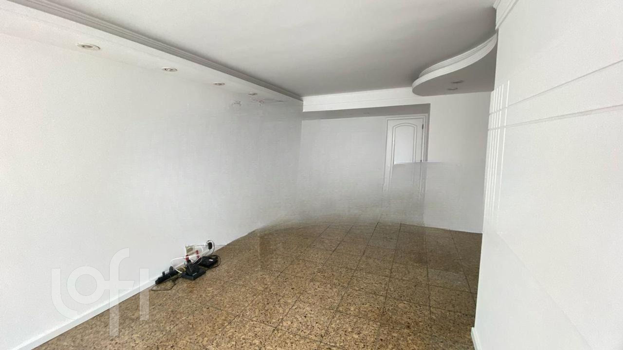 Apartamento à venda com 4 quartos, 147m² - Foto 6