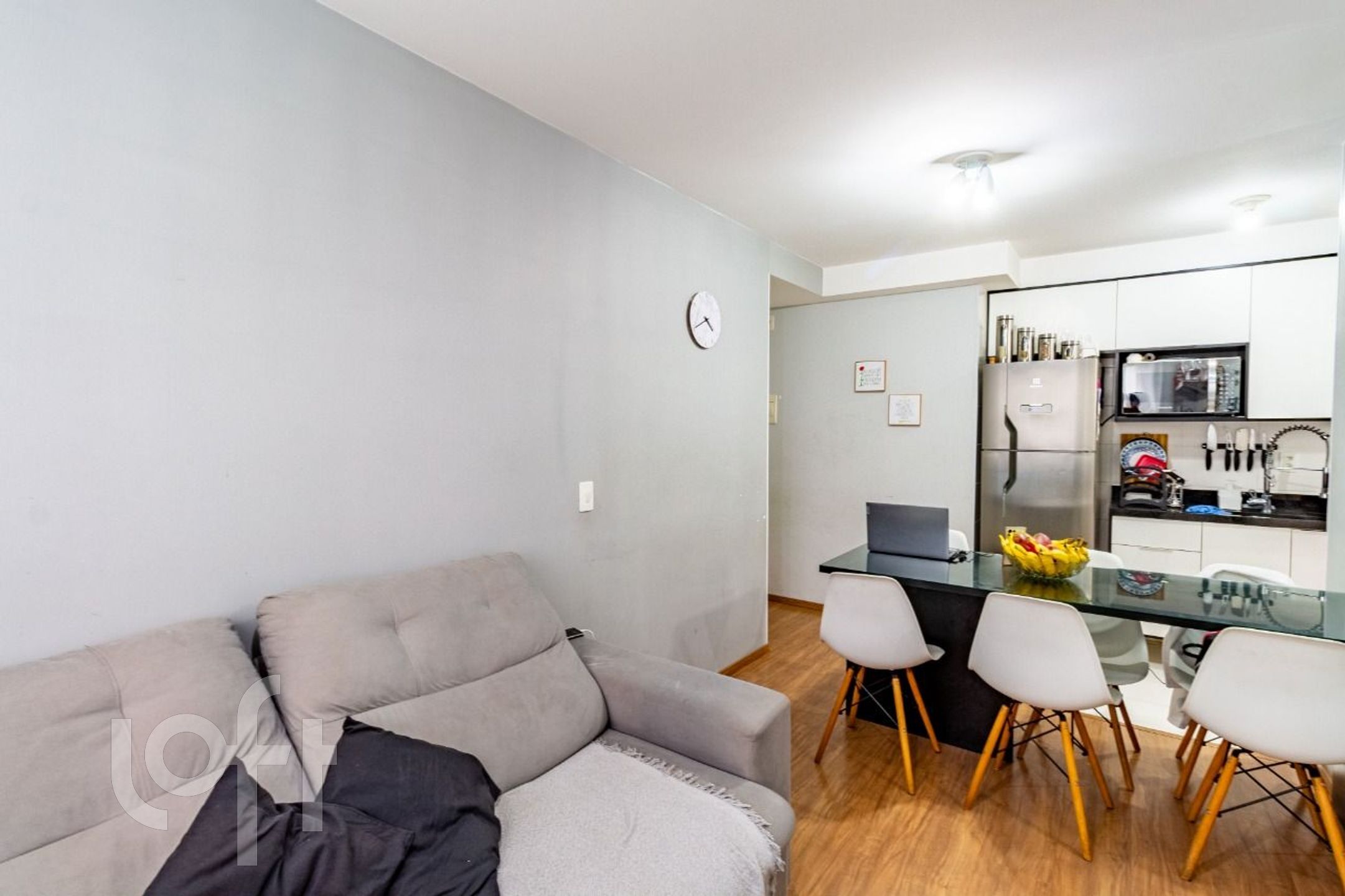 Apartamento à venda com 2 quartos, 41m² - Foto 2