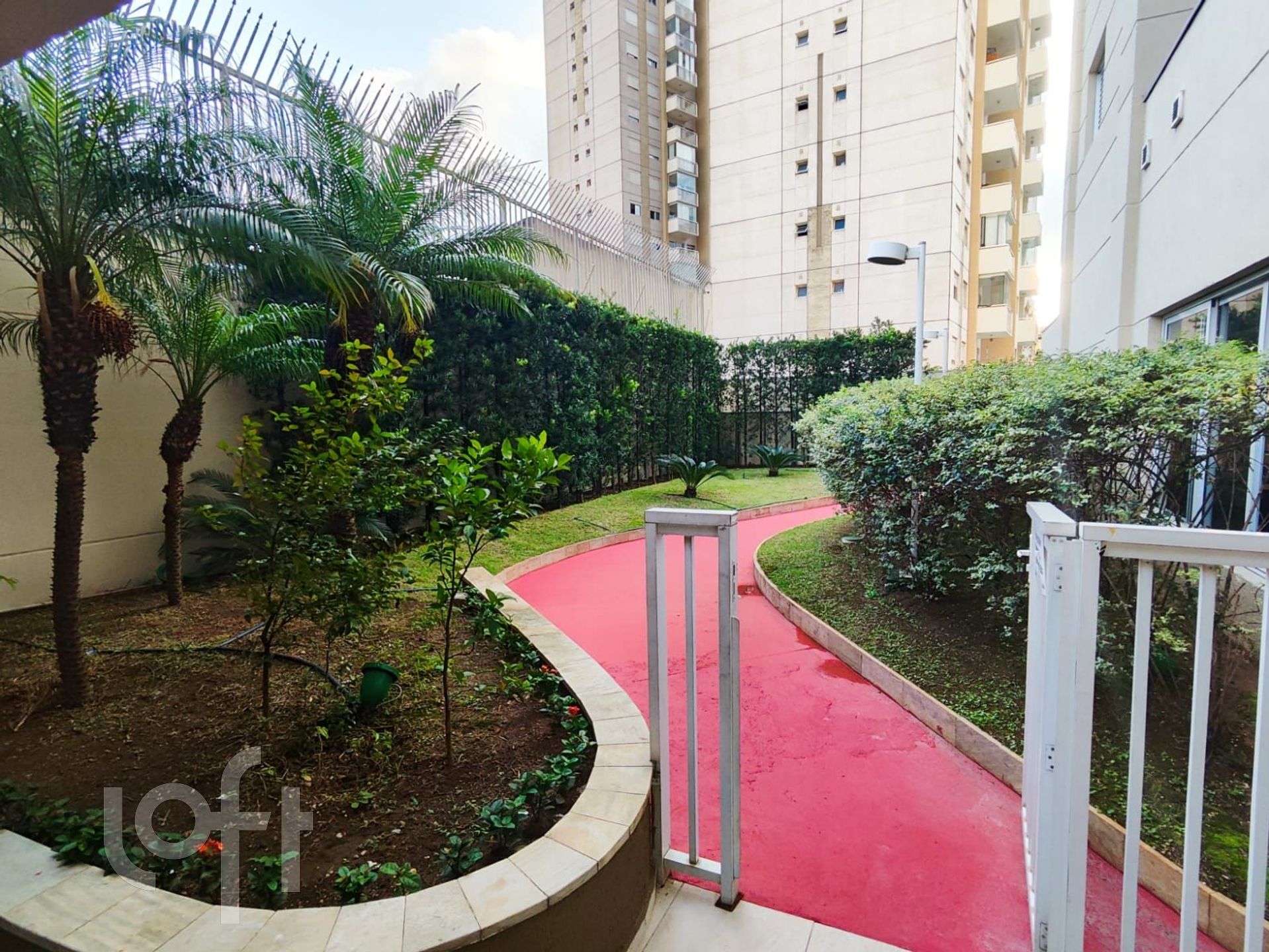 Imagem da propriedade PU1qtx4j1 25