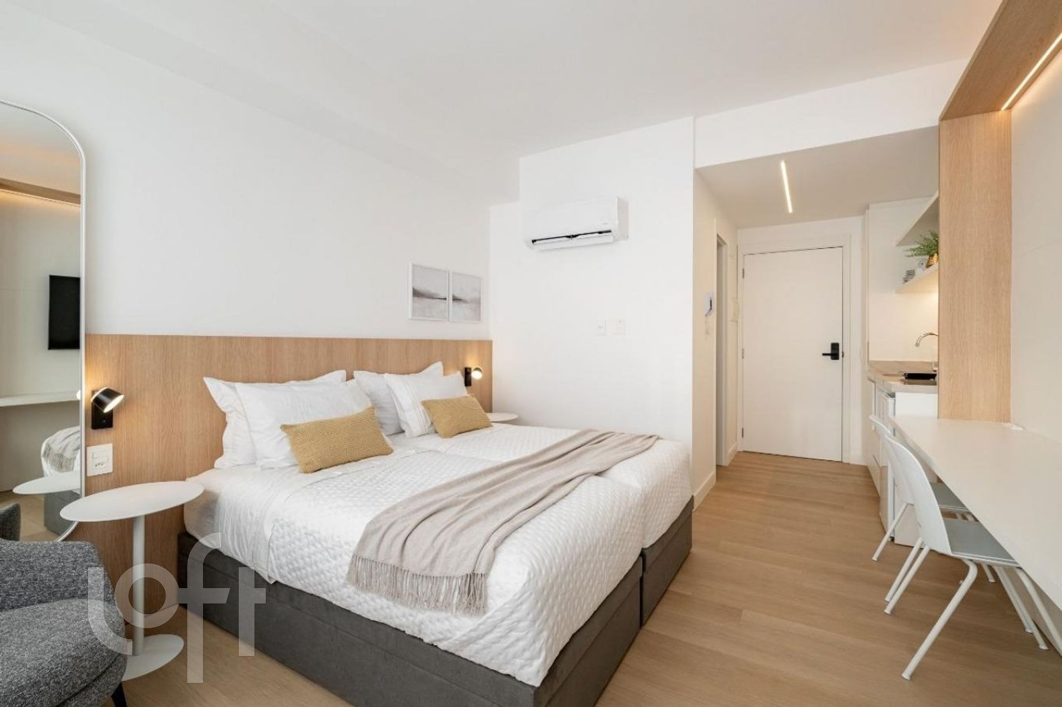 Apartamento com 24m², 1 dormitório, 1 vaga, Rio Branco em Porto Alegre