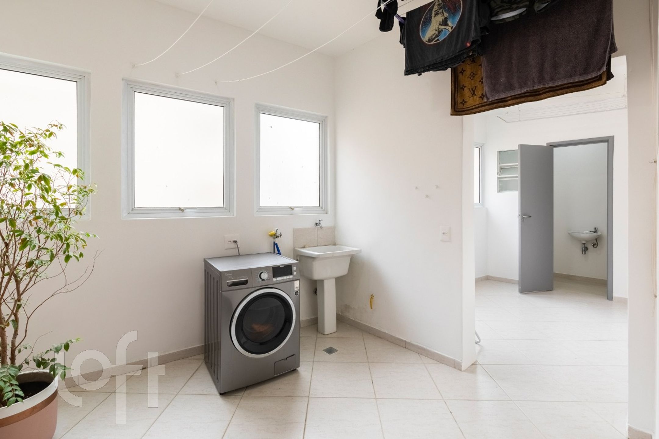 Apartamento à venda com 4 quartos, 238m² - Foto 32