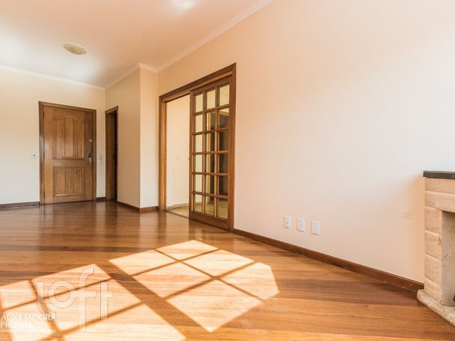 Apartamento com 117m², 3 dormitórios, 1 suíte, 1 vaga, Rio Branco em Porto Alegre