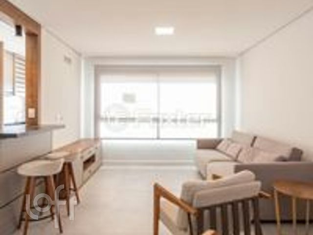 Apartamento com 76m², 3 dormitórios, 1 suíte, 1 vaga, Vila Ipiranga em Porto Alegre