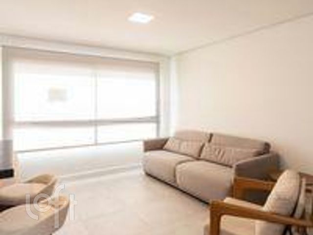 Apartamento com 76m², 3 dormitórios, 1 suíte, 1 vaga, Vila Ipiranga em Porto Alegre