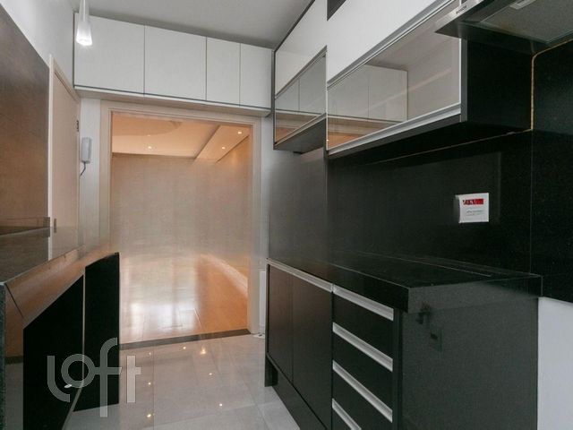 Apartamento com 79m², 2 dormitórios, Santa Cecília em Porto Alegre