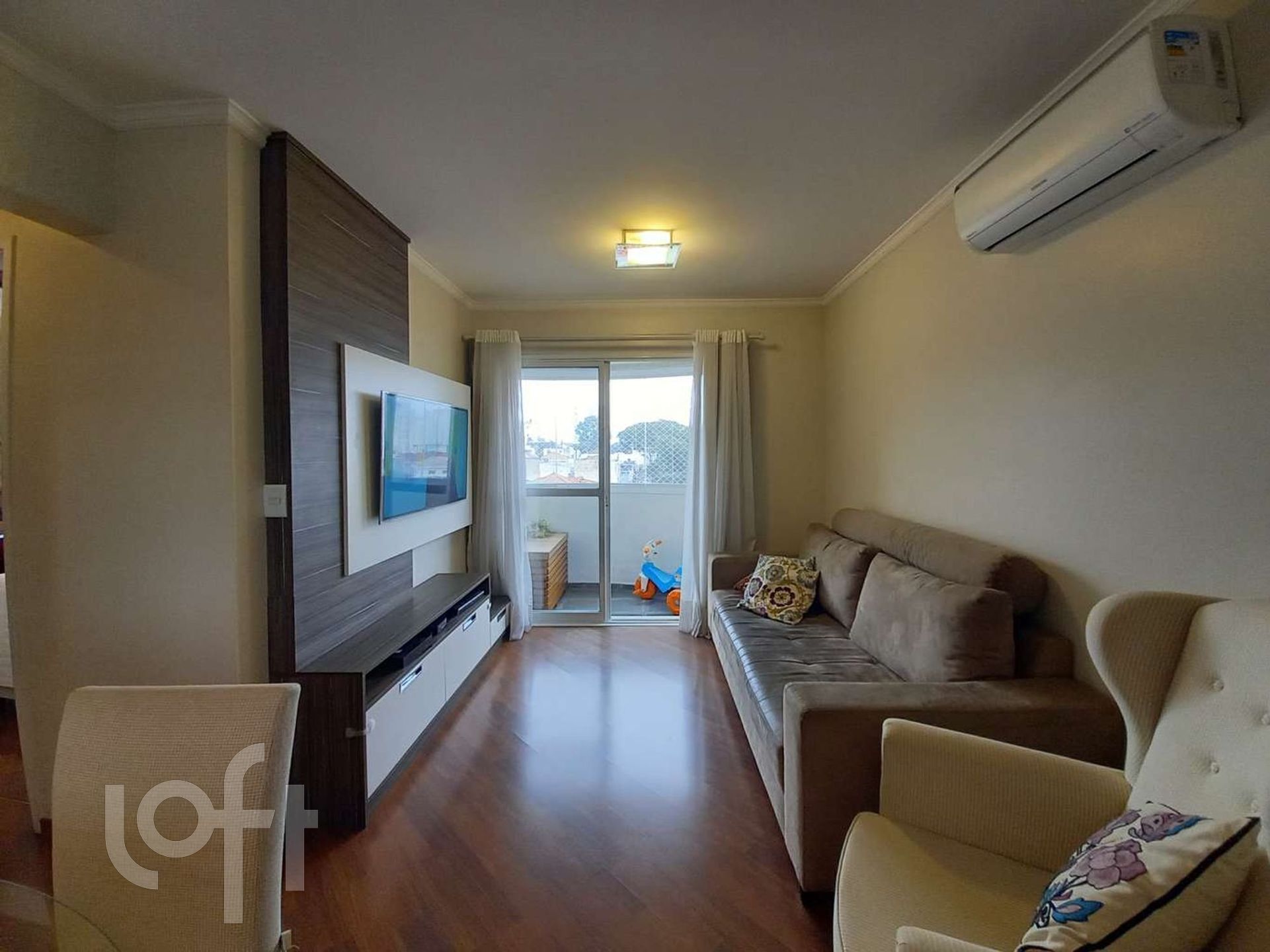 Apartamento à venda com 2 quartos, 60m² - Foto 1