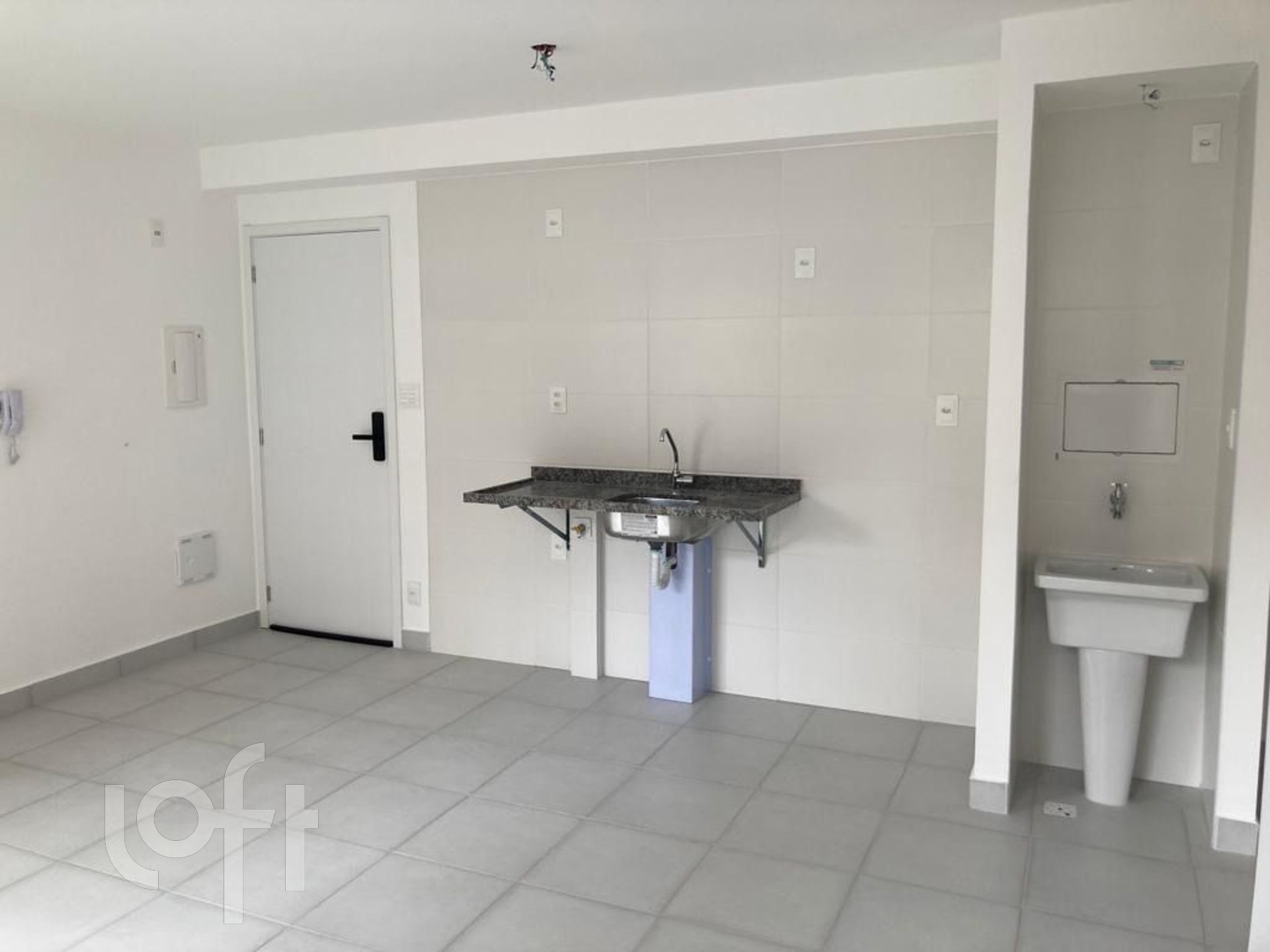 Apartamento à venda com 2 quartos, 36m² - Foto 23