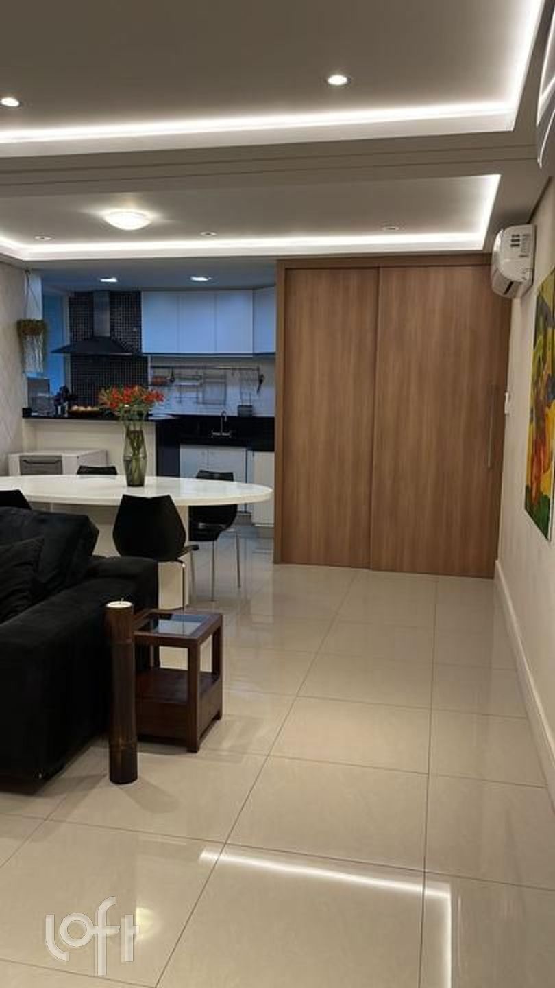 Apartamento à venda com 3 quartos, 109m² - Foto 11