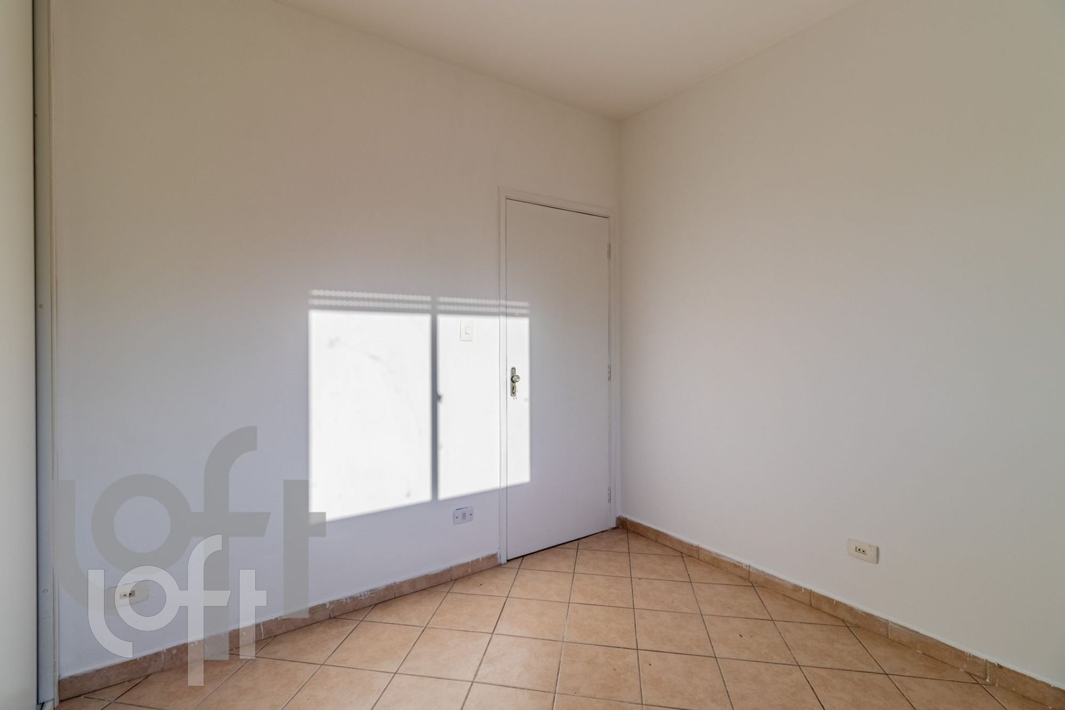 Apartamento à venda com 2 quartos, 87m² - Foto 28