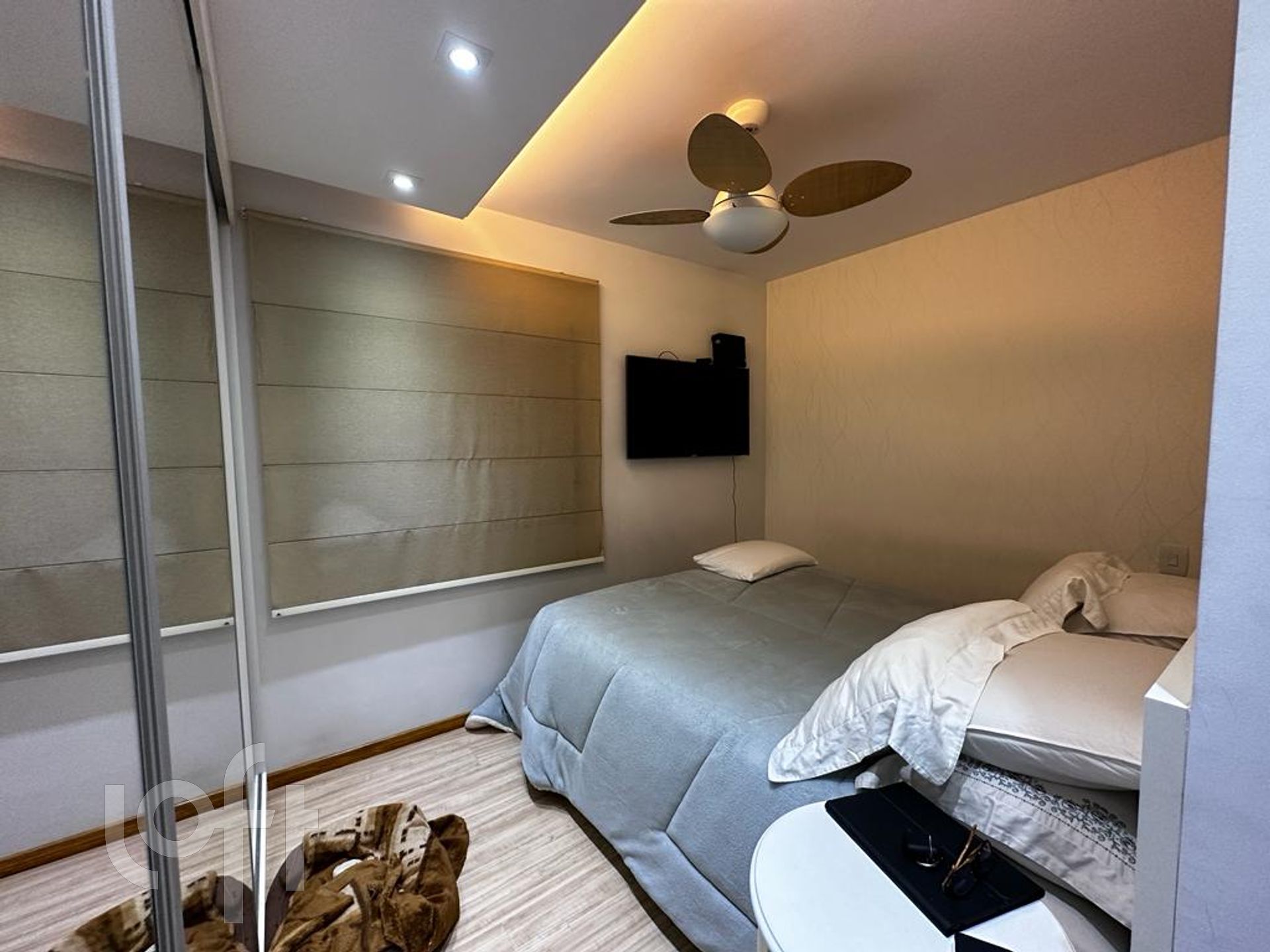 Apartamento à venda com 2 quartos, 85m² - Foto 11