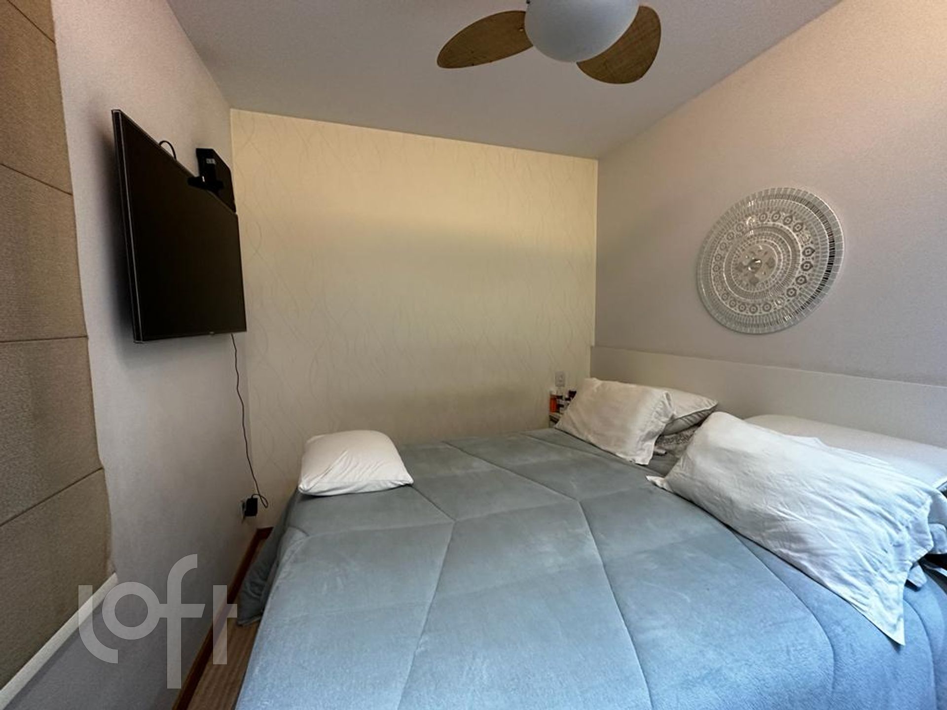 Apartamento à venda com 2 quartos, 85m² - Foto 9