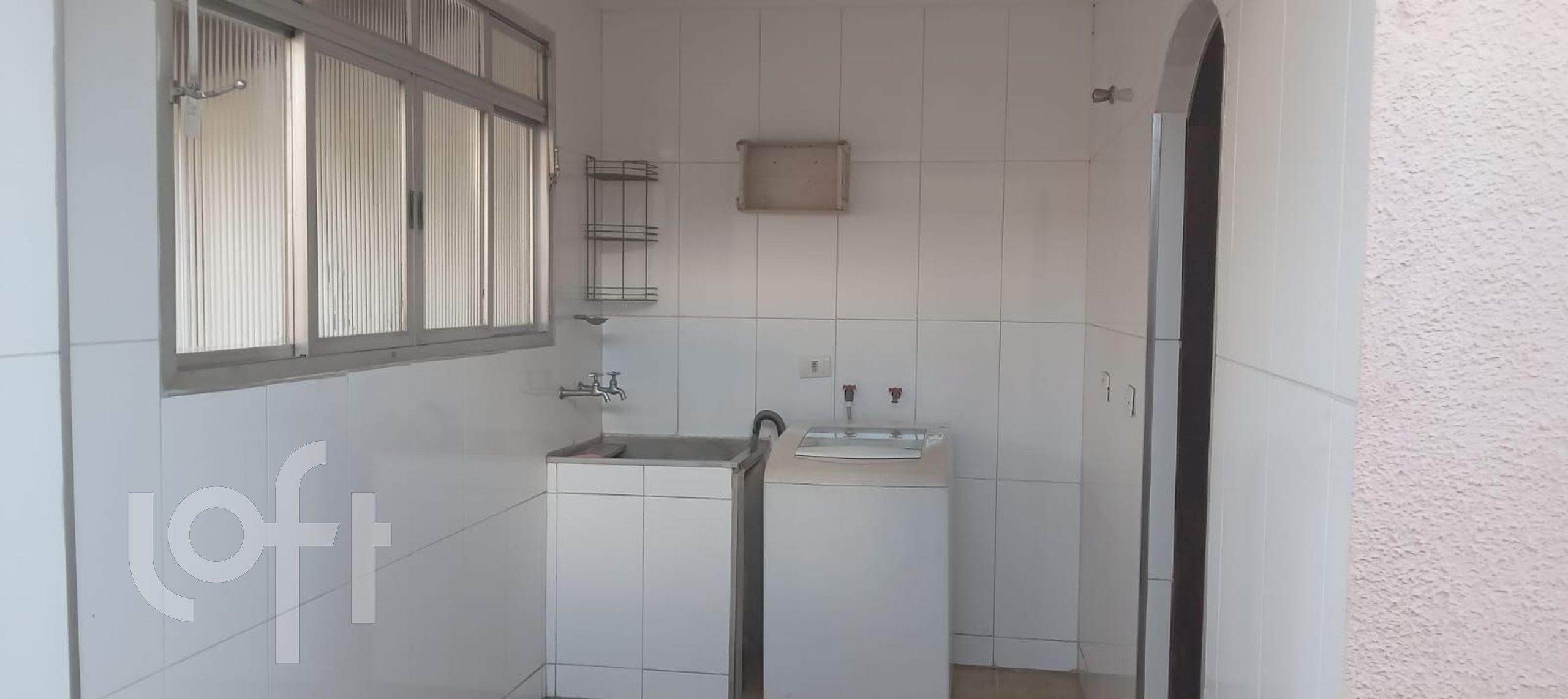 Casa à venda com 3 quartos, 200m² - Foto 4